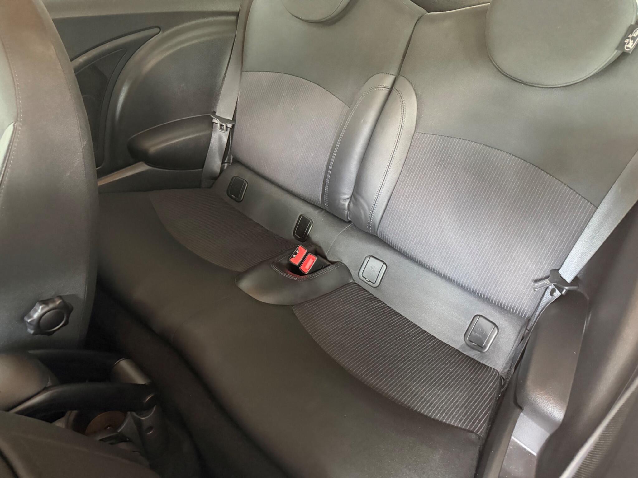 MINI Hatch - Image 6