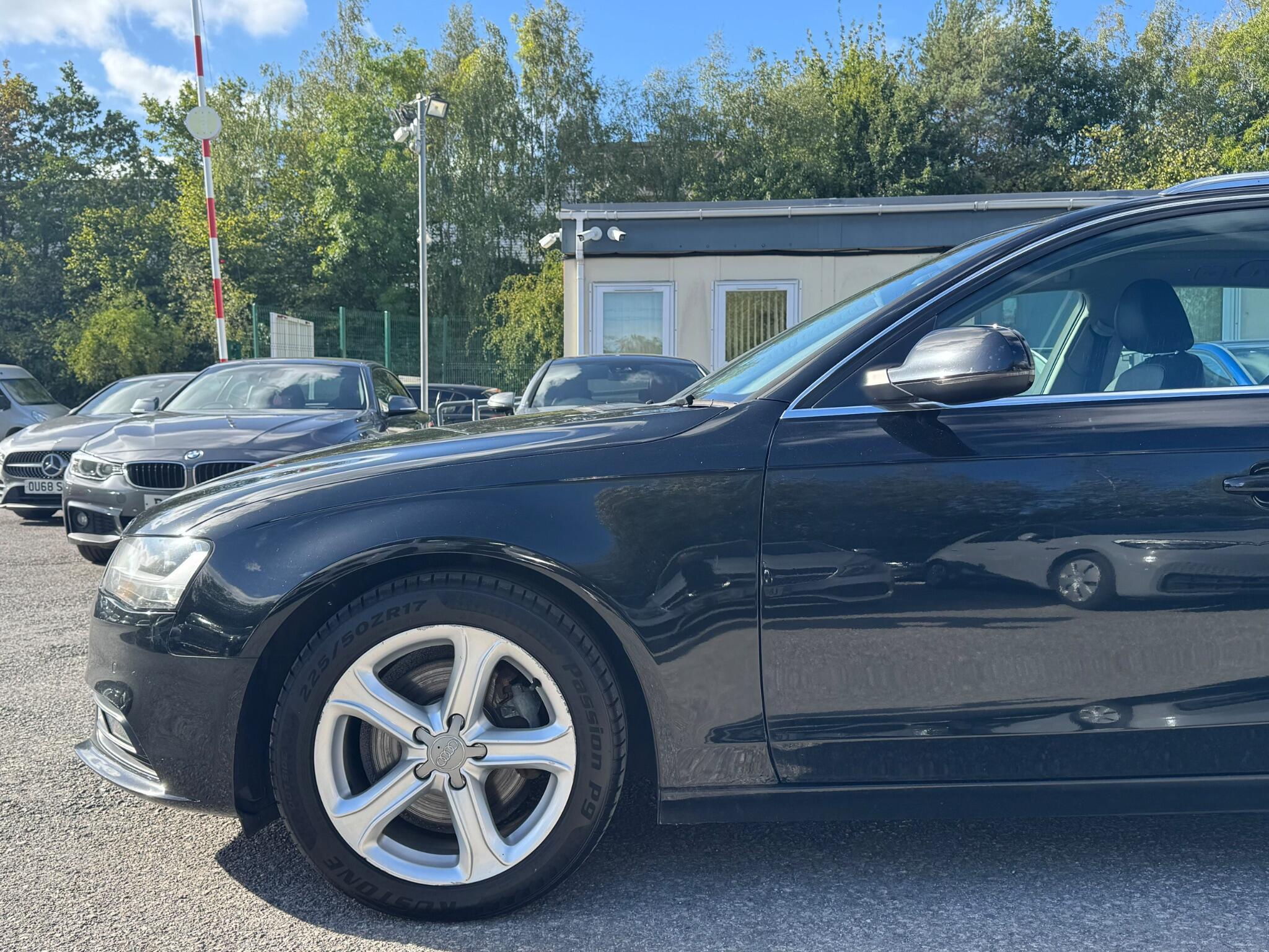 Audi A4 Avant - Image 9