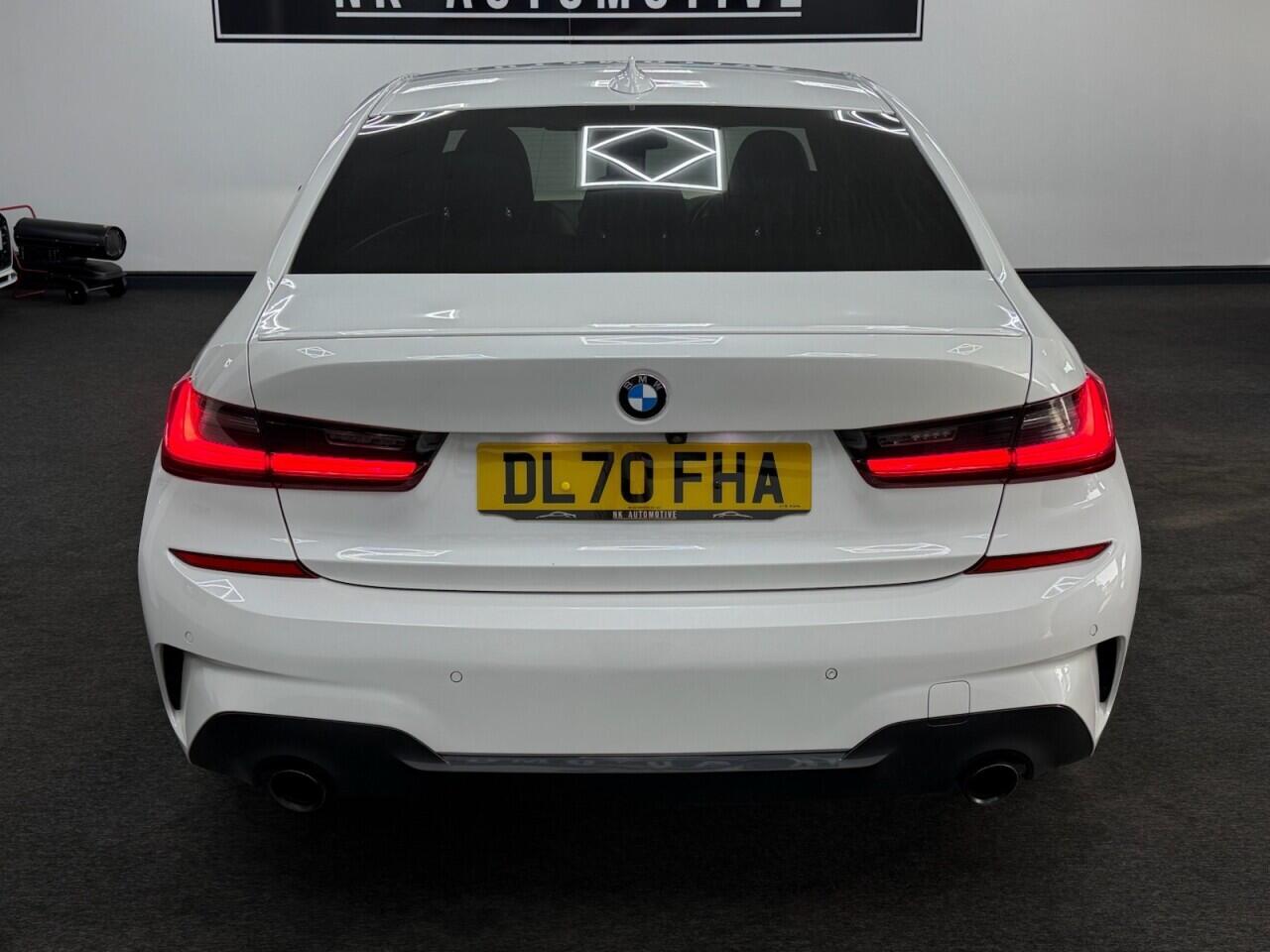 BMW 3 Series - Image 7