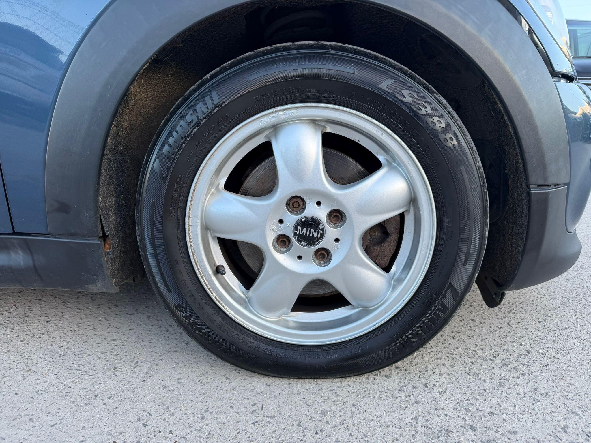 MINI Hatch - Image 20