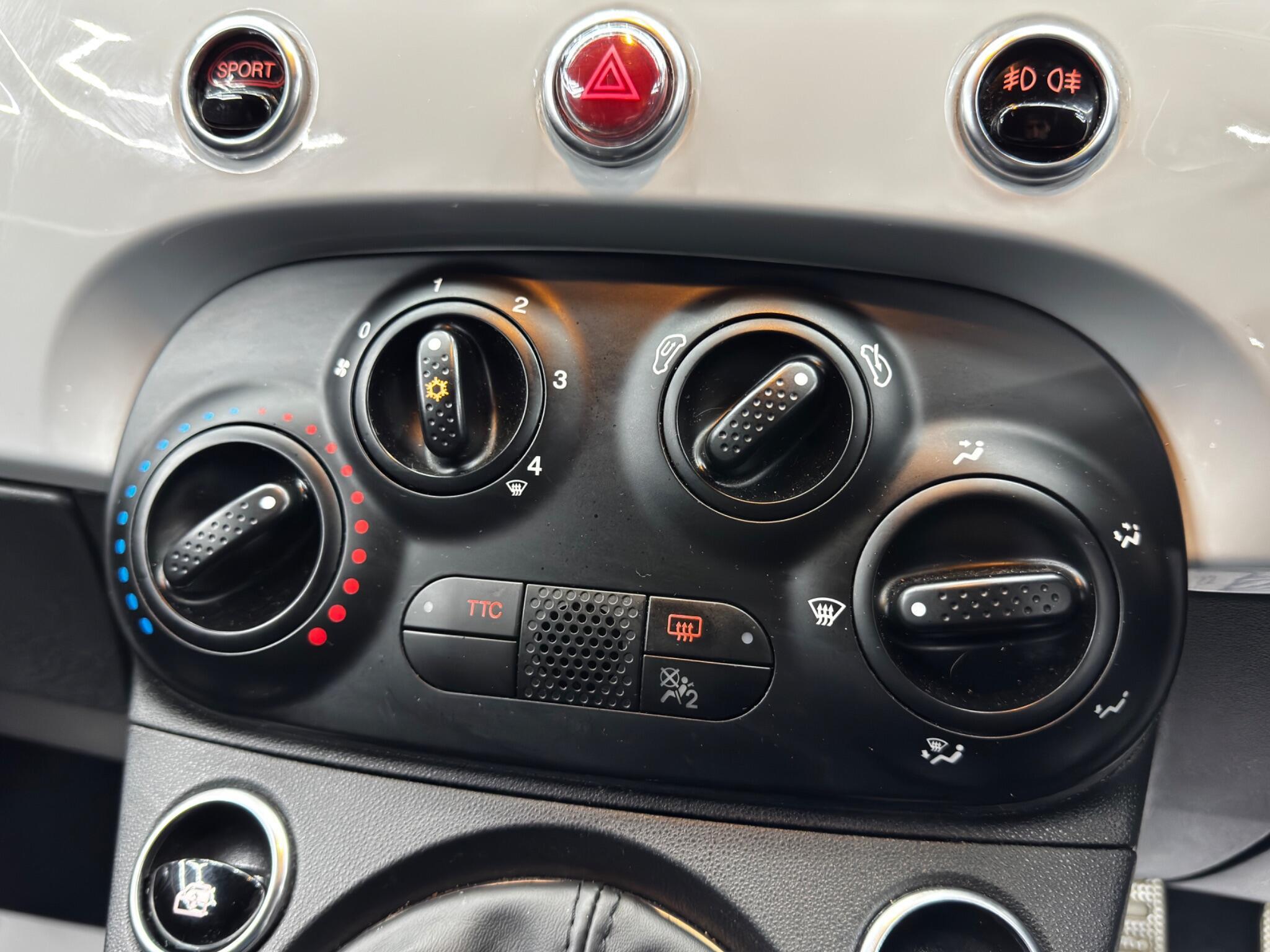 Abarth 595 - Image 26