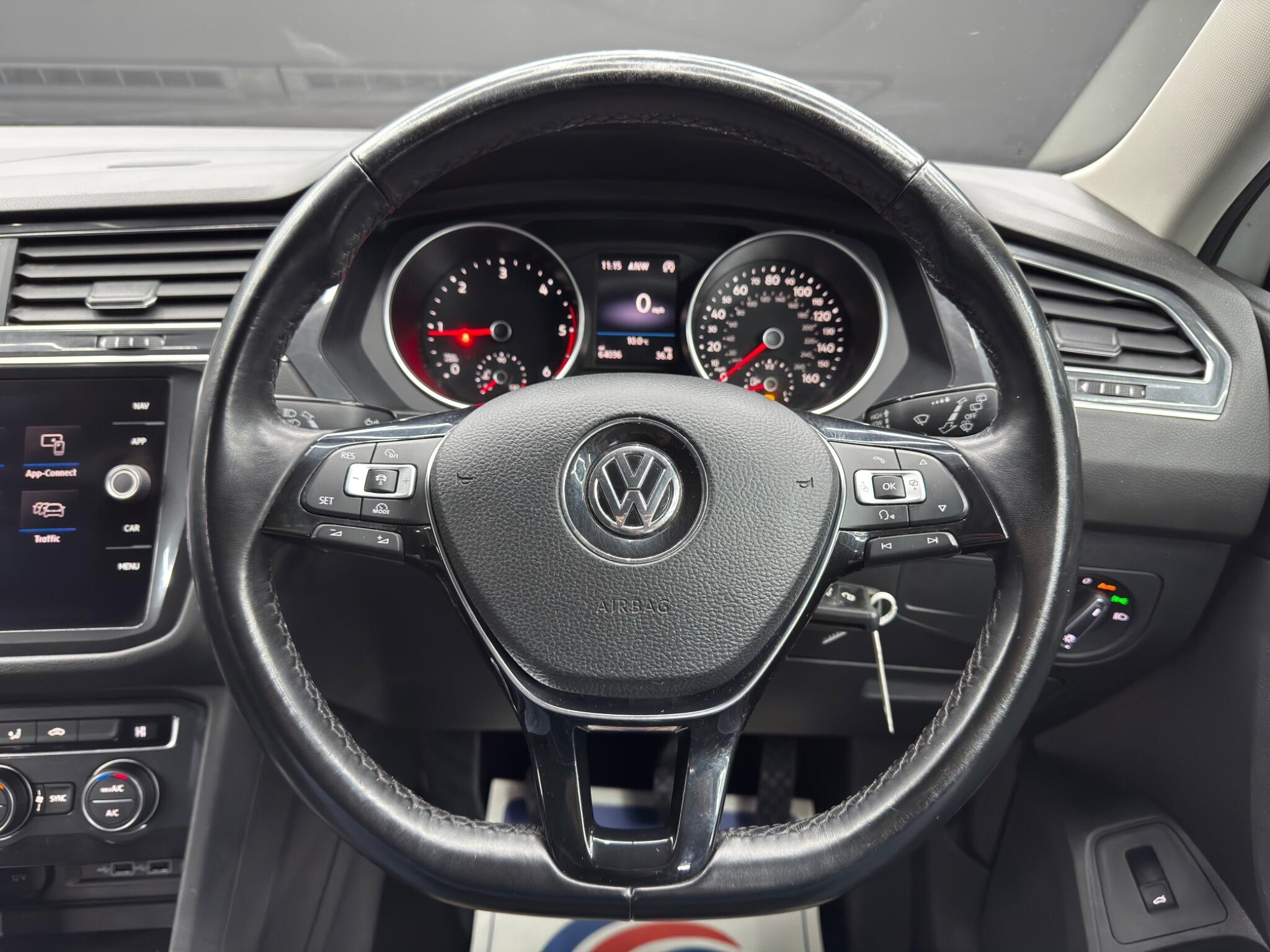 Volkswagen Tiguan Allspace - Image 18
