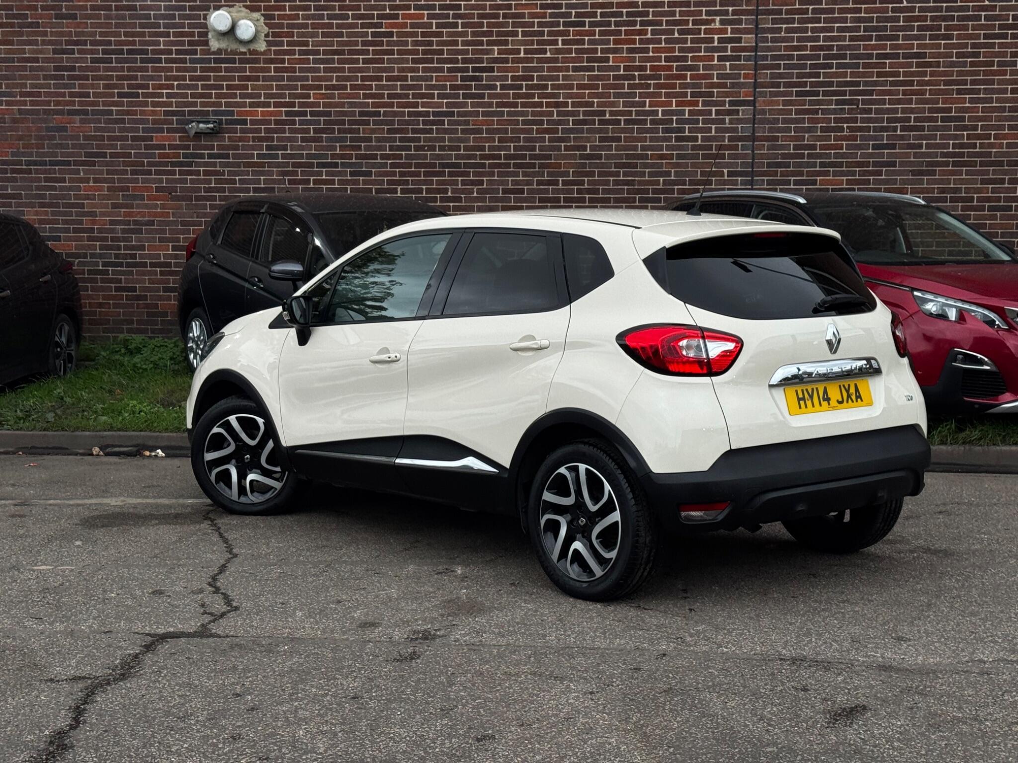 Renault Captur - Image 4