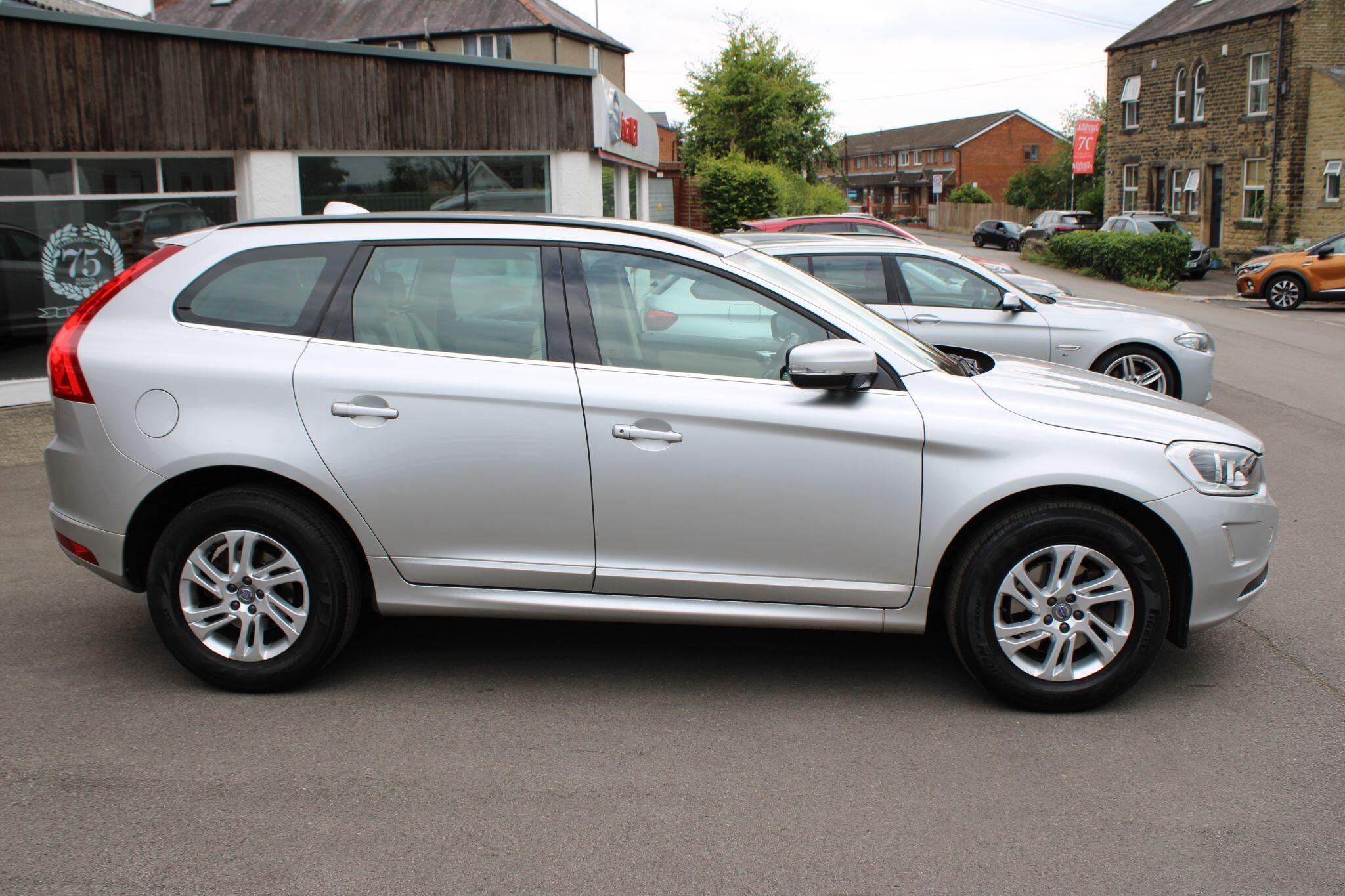 Volvo XC60 - Image 19