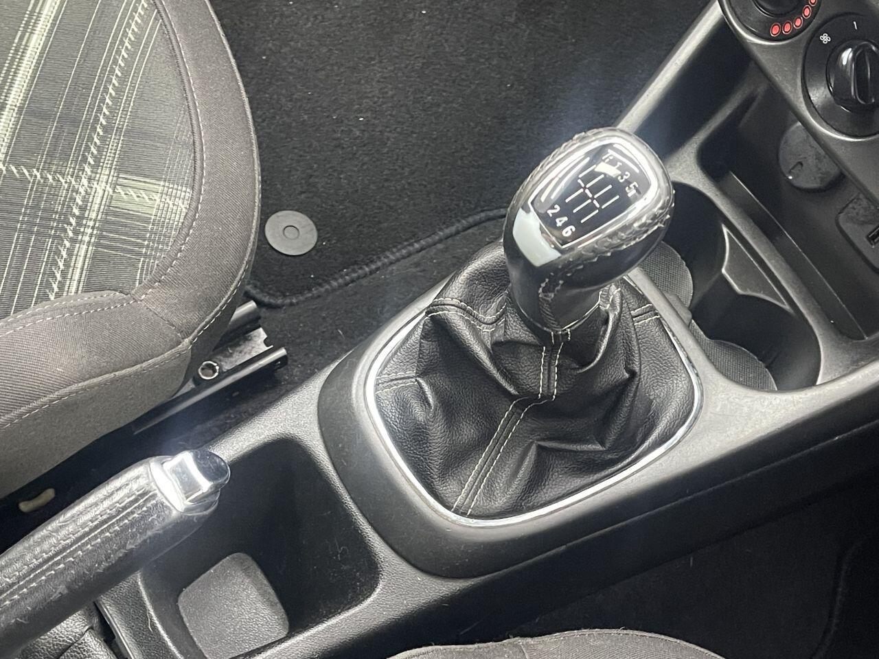 Vauxhall Corsa - Image 27