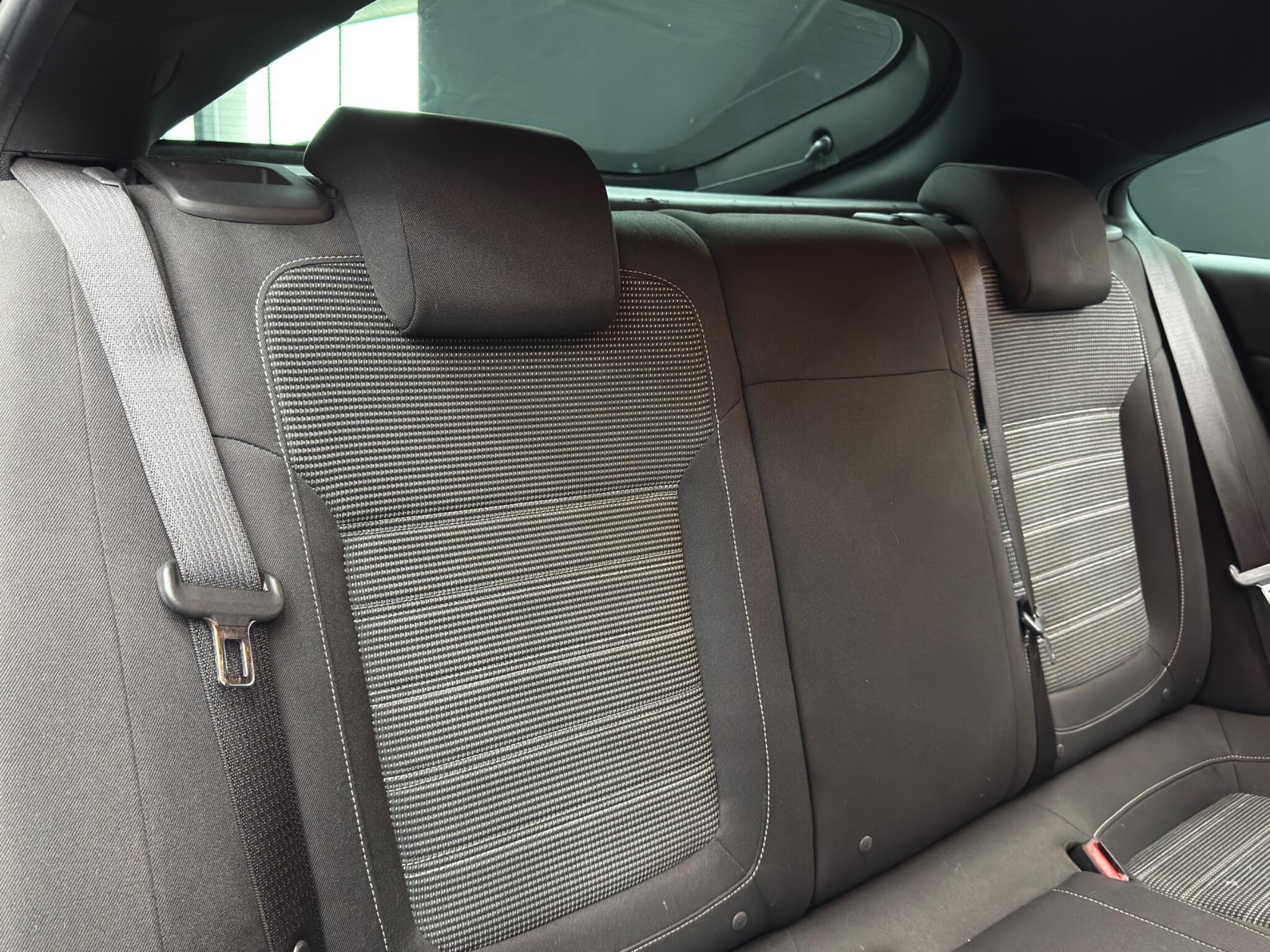 Vauxhall Insignia - Image 15