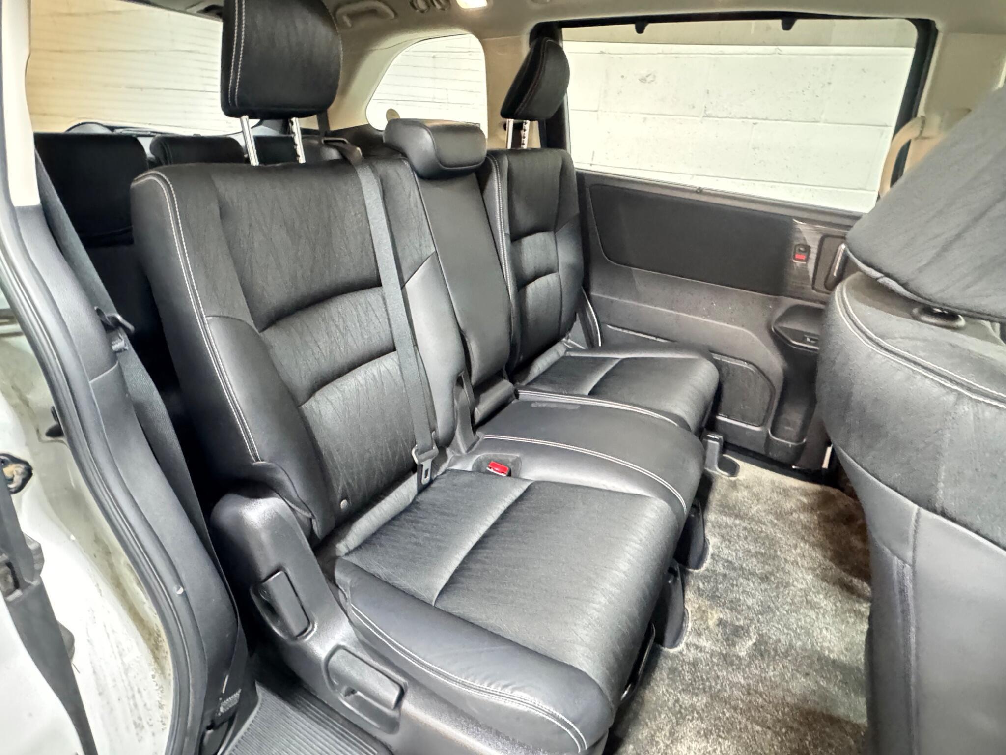 Honda Odyssey - Image 11