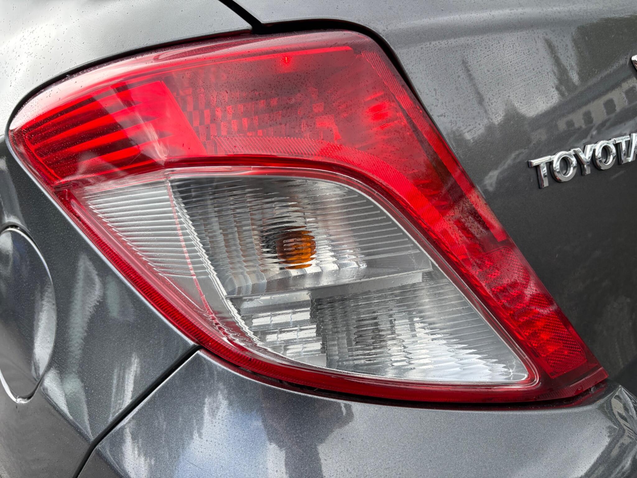 Toyota Yaris - Image 15