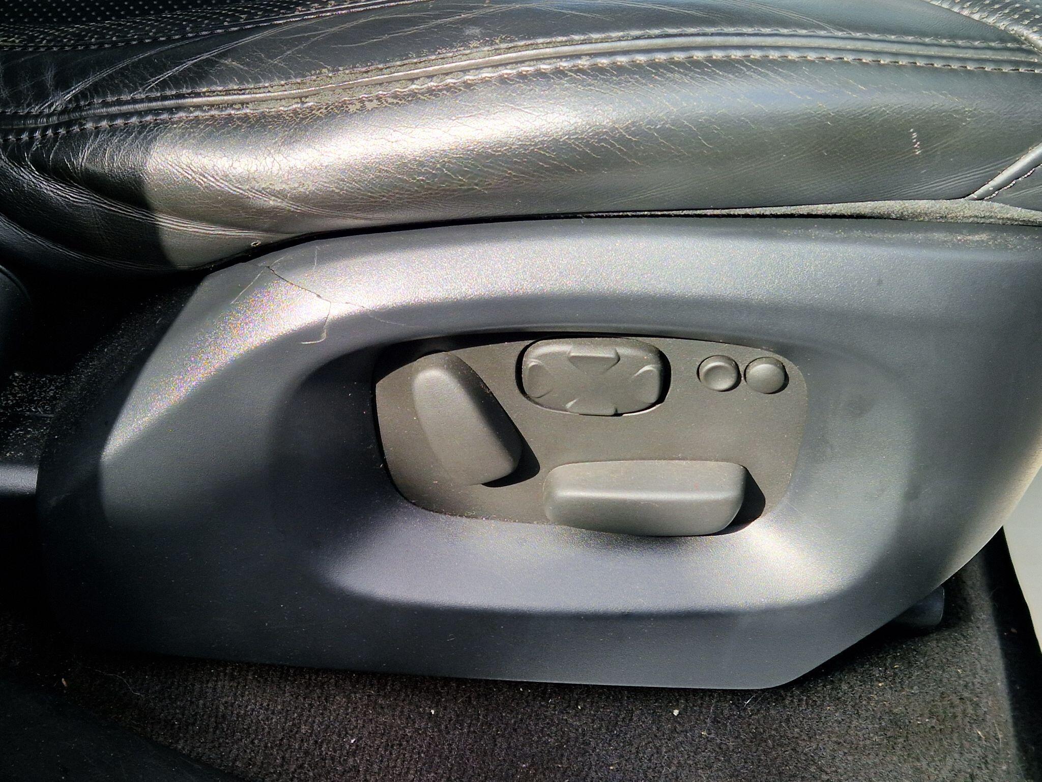 Land Rover RANGE ROVER SPORT - Image 31