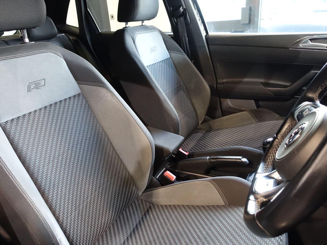 Volkswagen Polo - Image 9