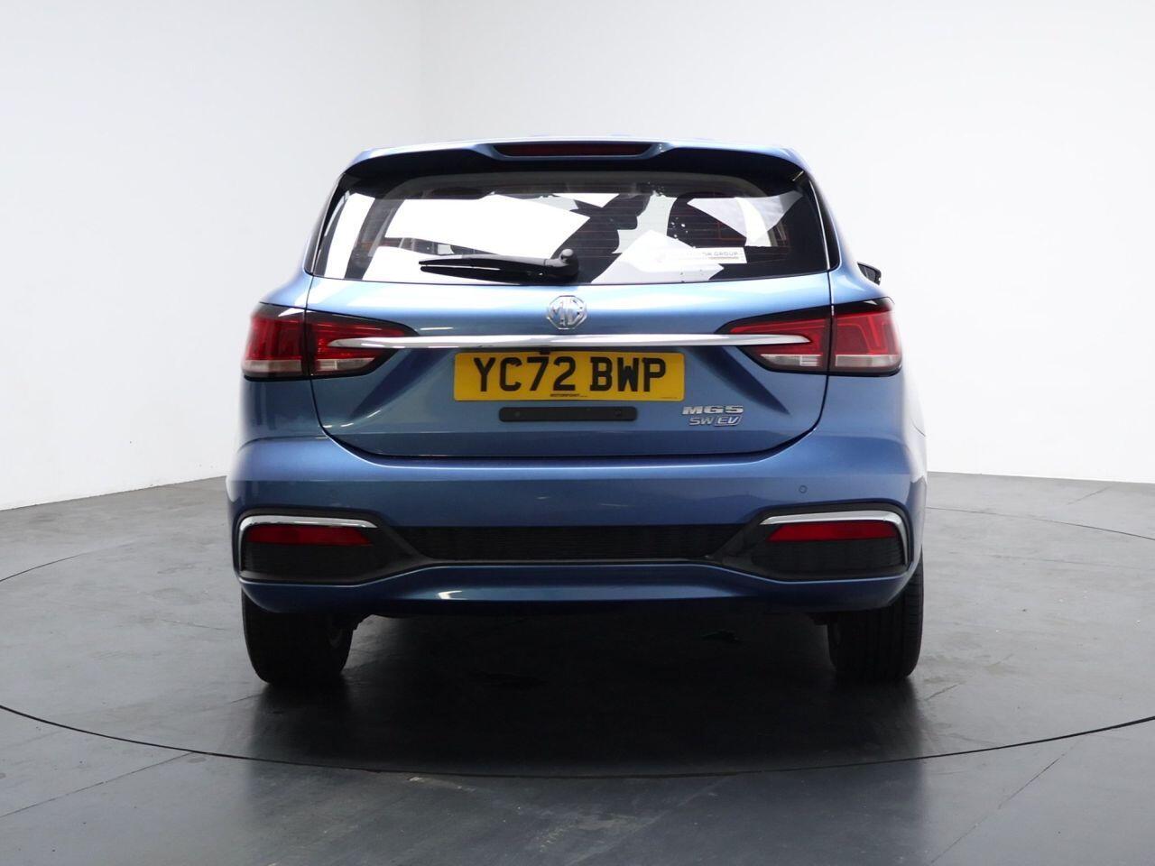 MG MG5 - Image 11