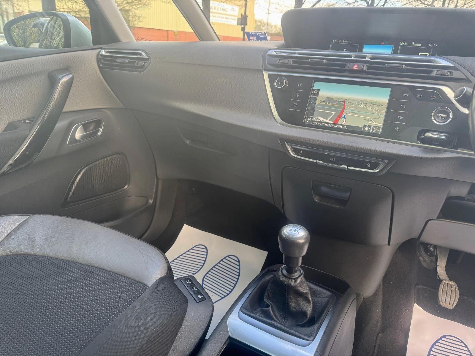 Citroen Grand C4 Picasso - Image 13