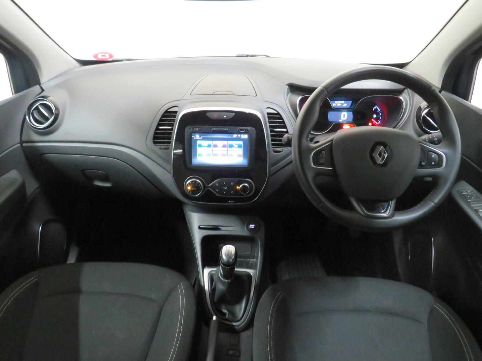 Renault Captur - Image 13