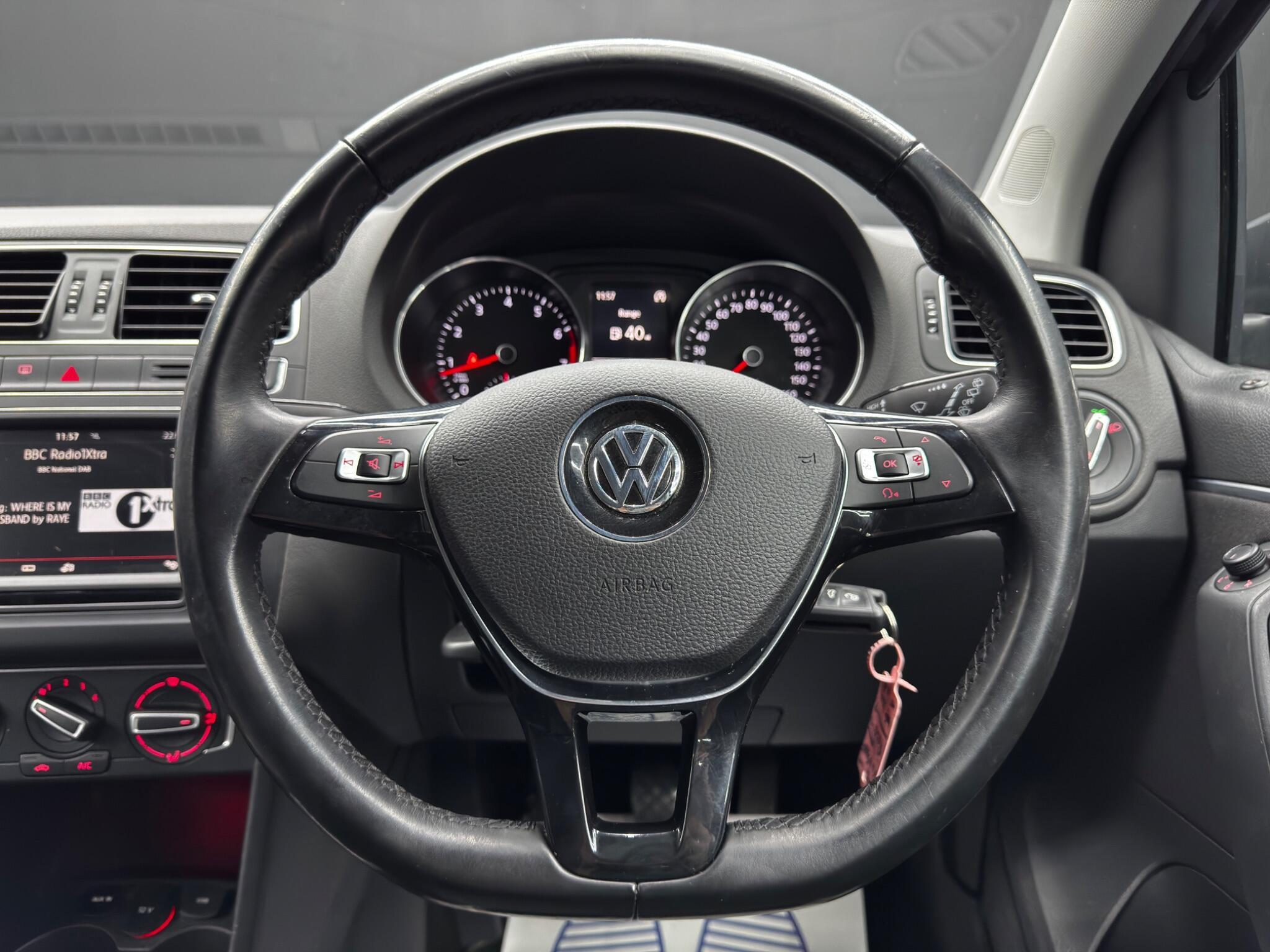 Volkswagen Polo - Image 19