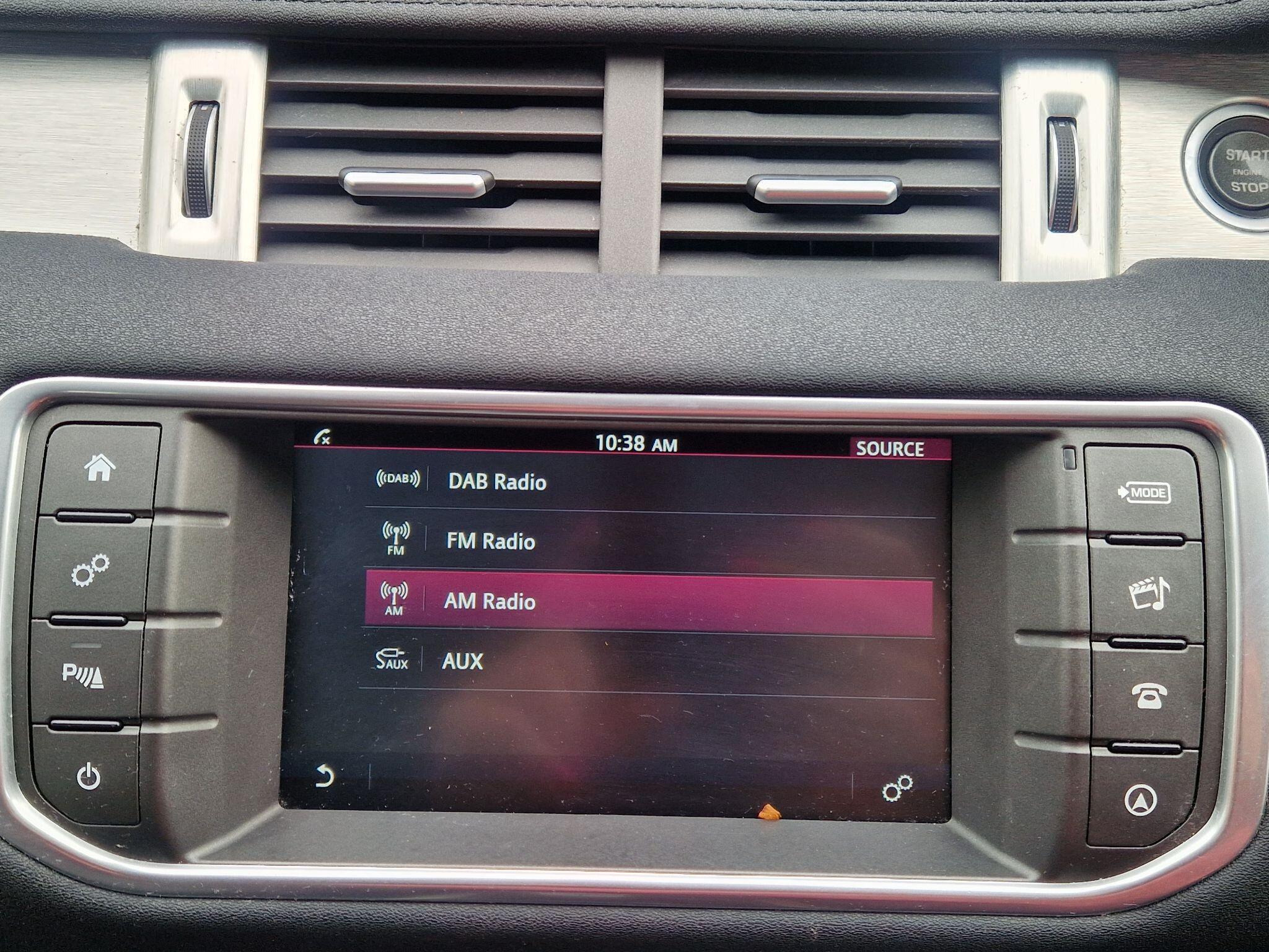 Land Rover Range Rover Evoque - Image 28