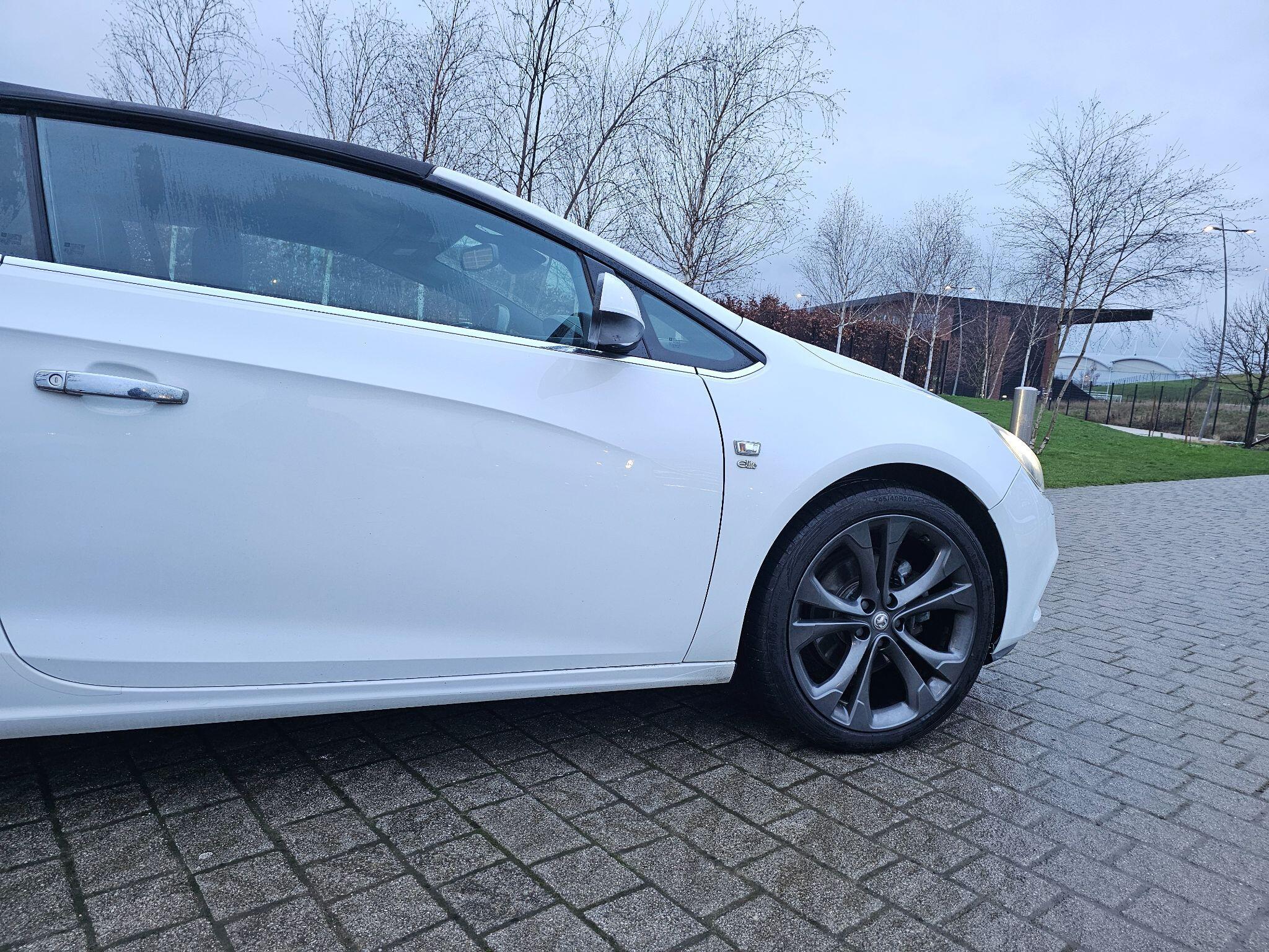 Vauxhall Cascada - Image 6