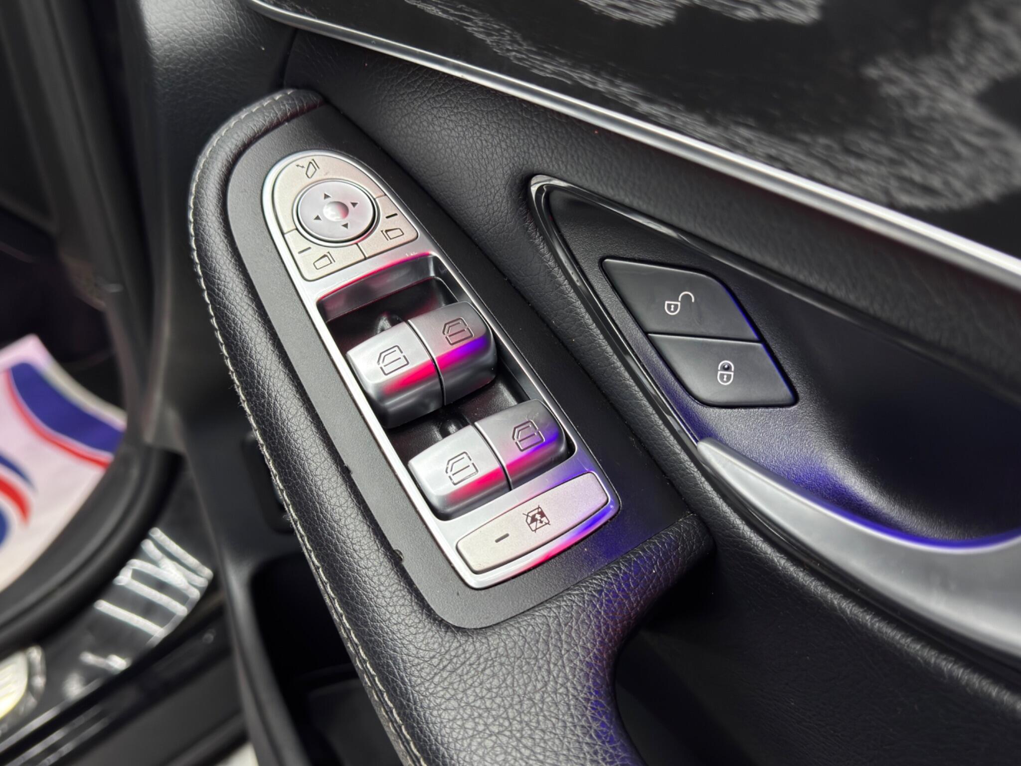 Mercedes GLC - Image 48