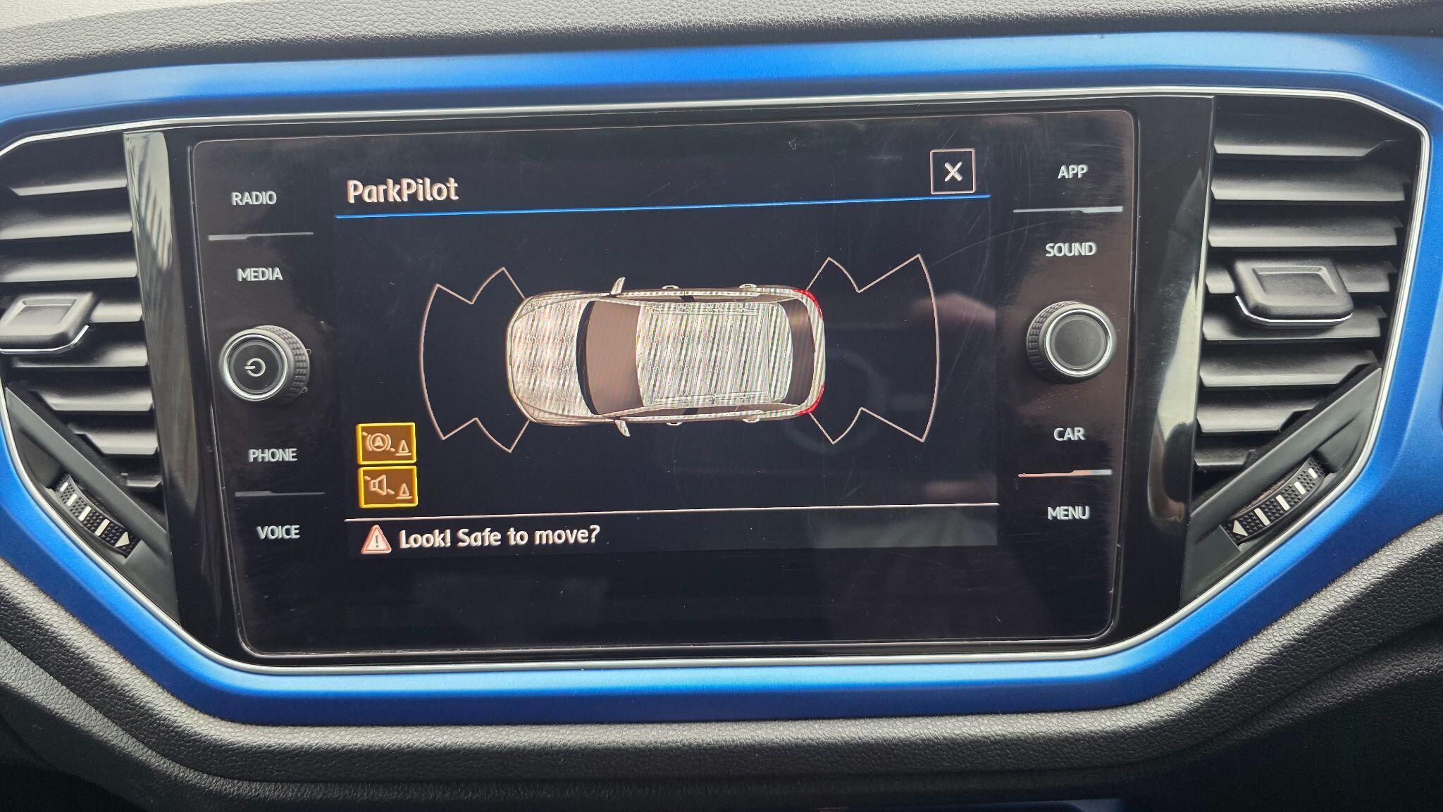 Volkswagen T-Roc - Image 44