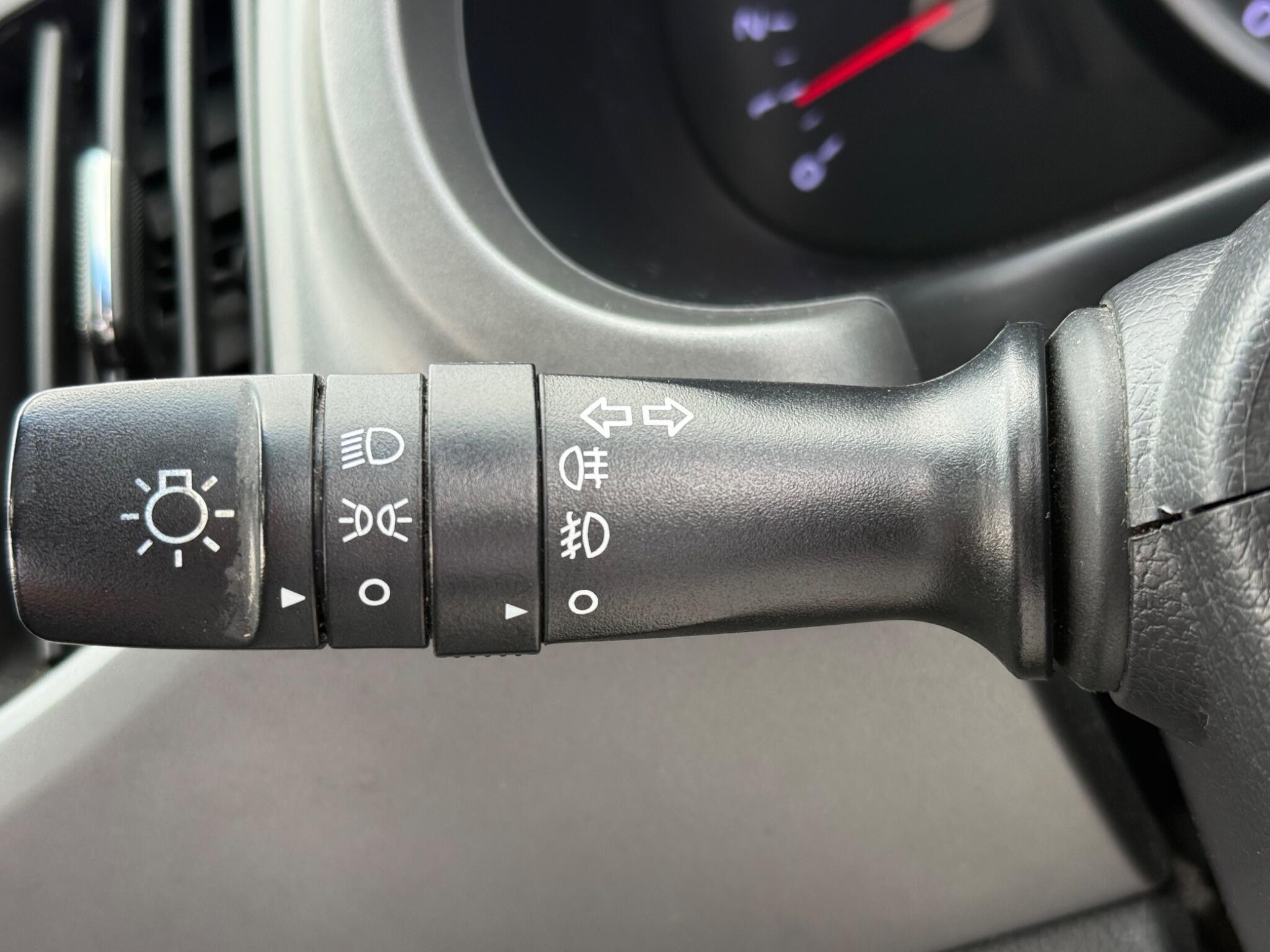 Kia Sportage - Image 19