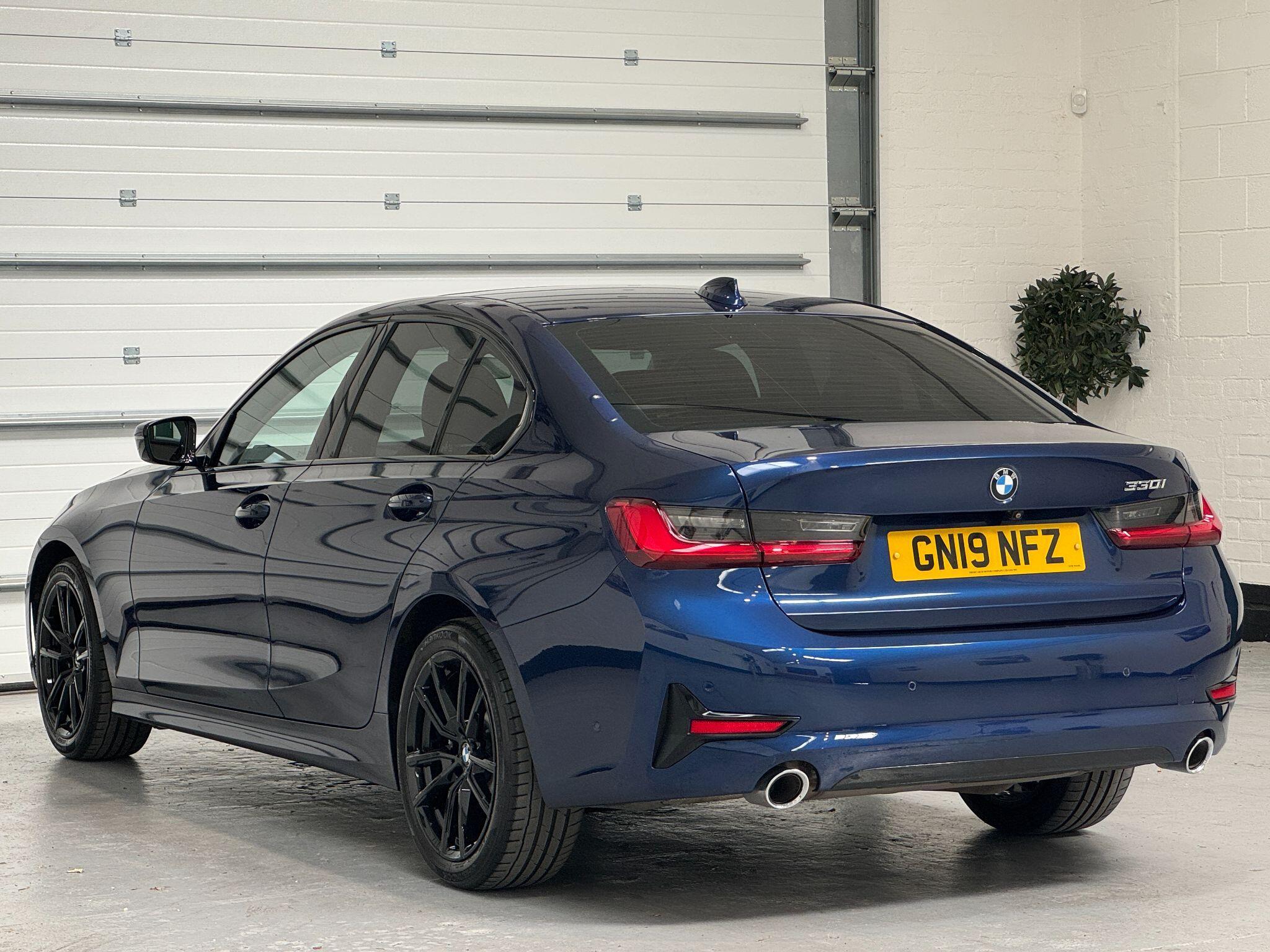 BMW 3 Series - Image 15