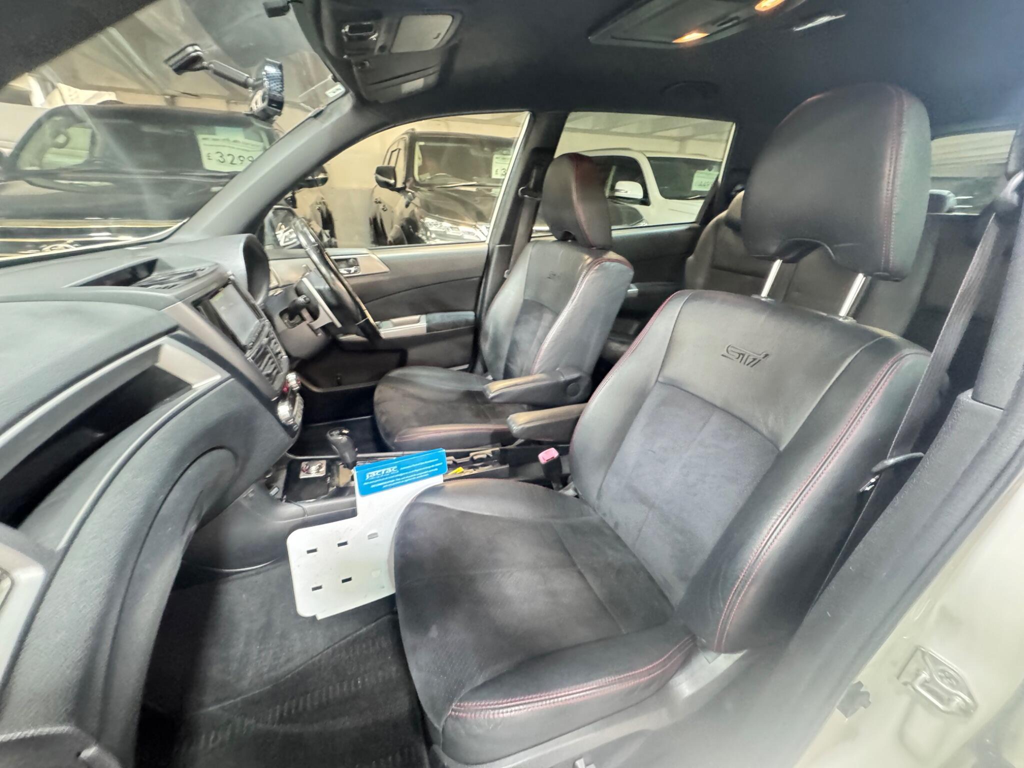 Subaru Exiga - Image 10