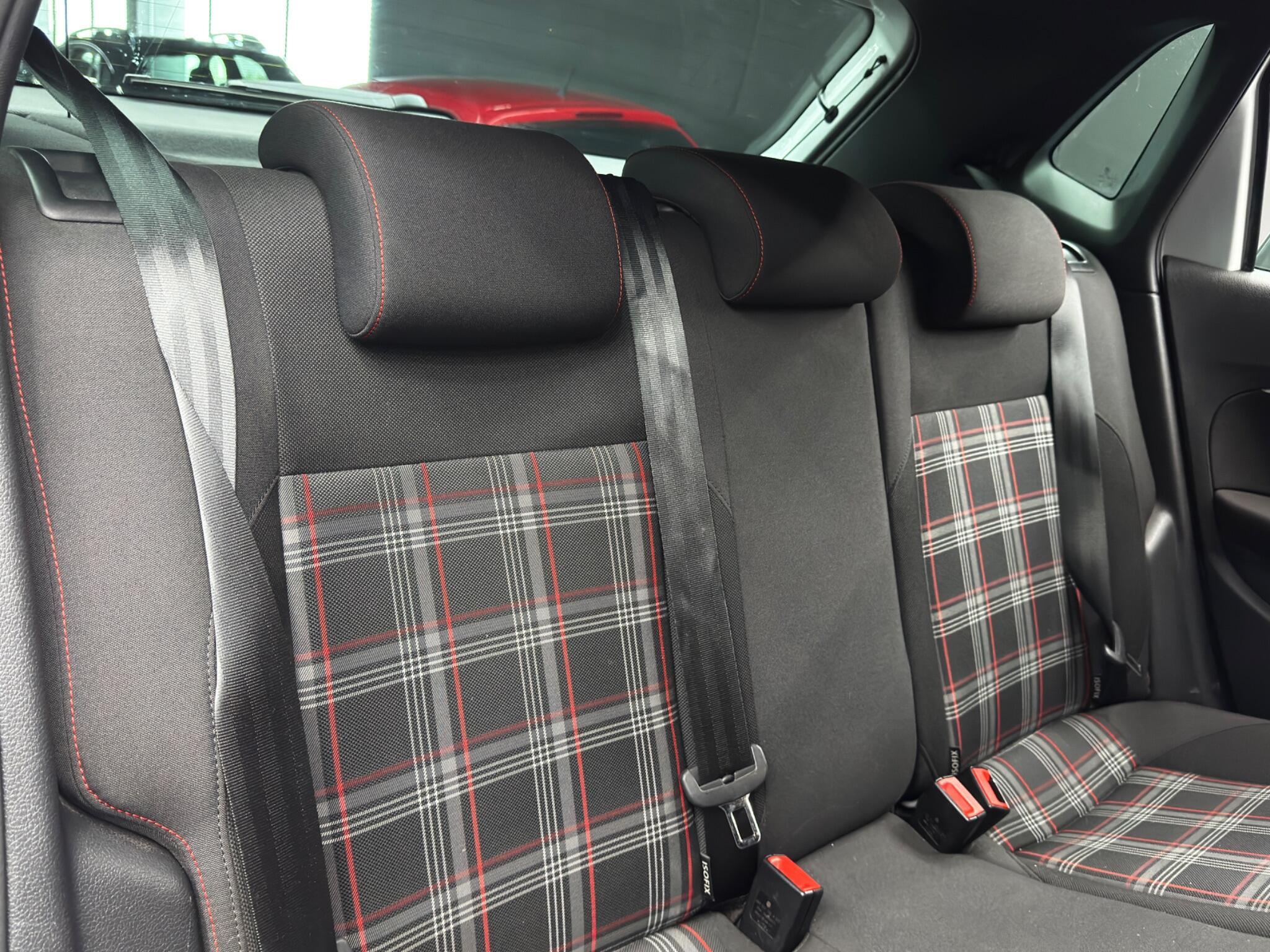 Volkswagen Polo - Image 16