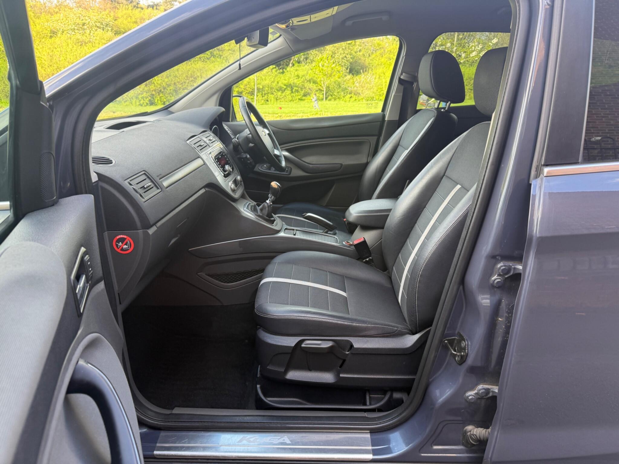 Ford Kuga - Image 7