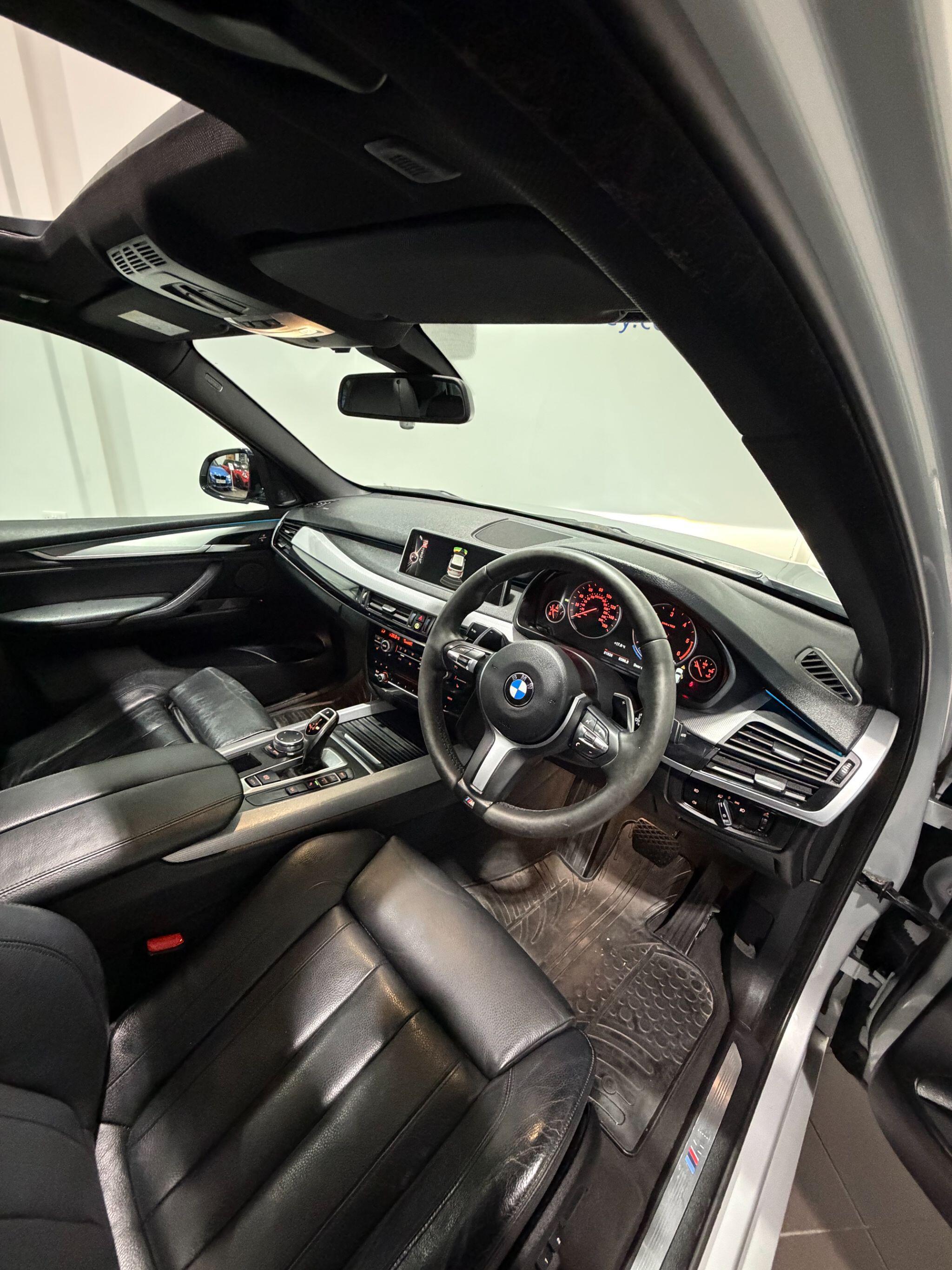 BMW X5 - Image 10