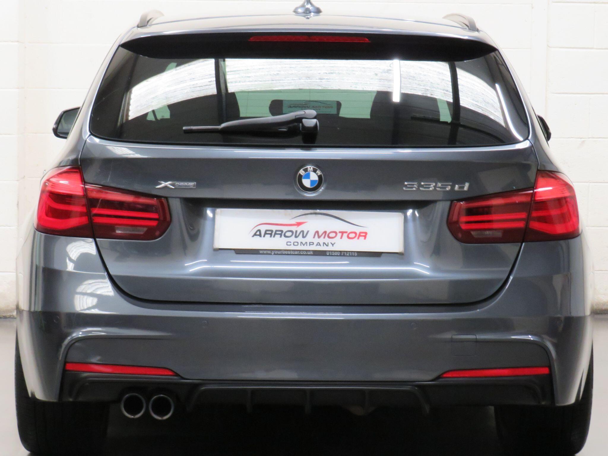 BMW 3 Series - Image 4