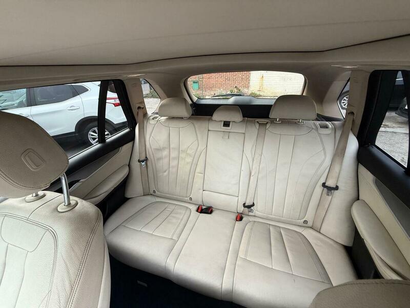 BMW X5 - Image 9