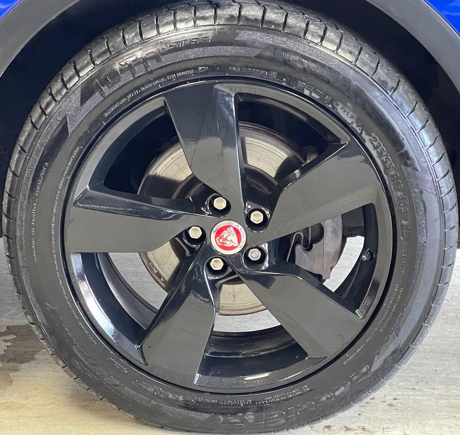 Jaguar E-Pace - Image 14