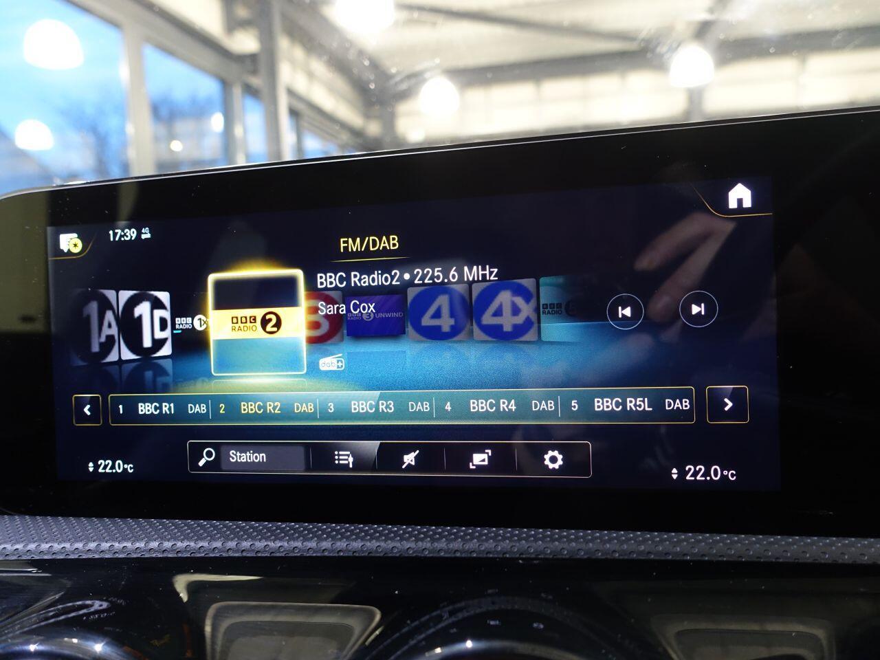 Mercedes CLA - Image 38