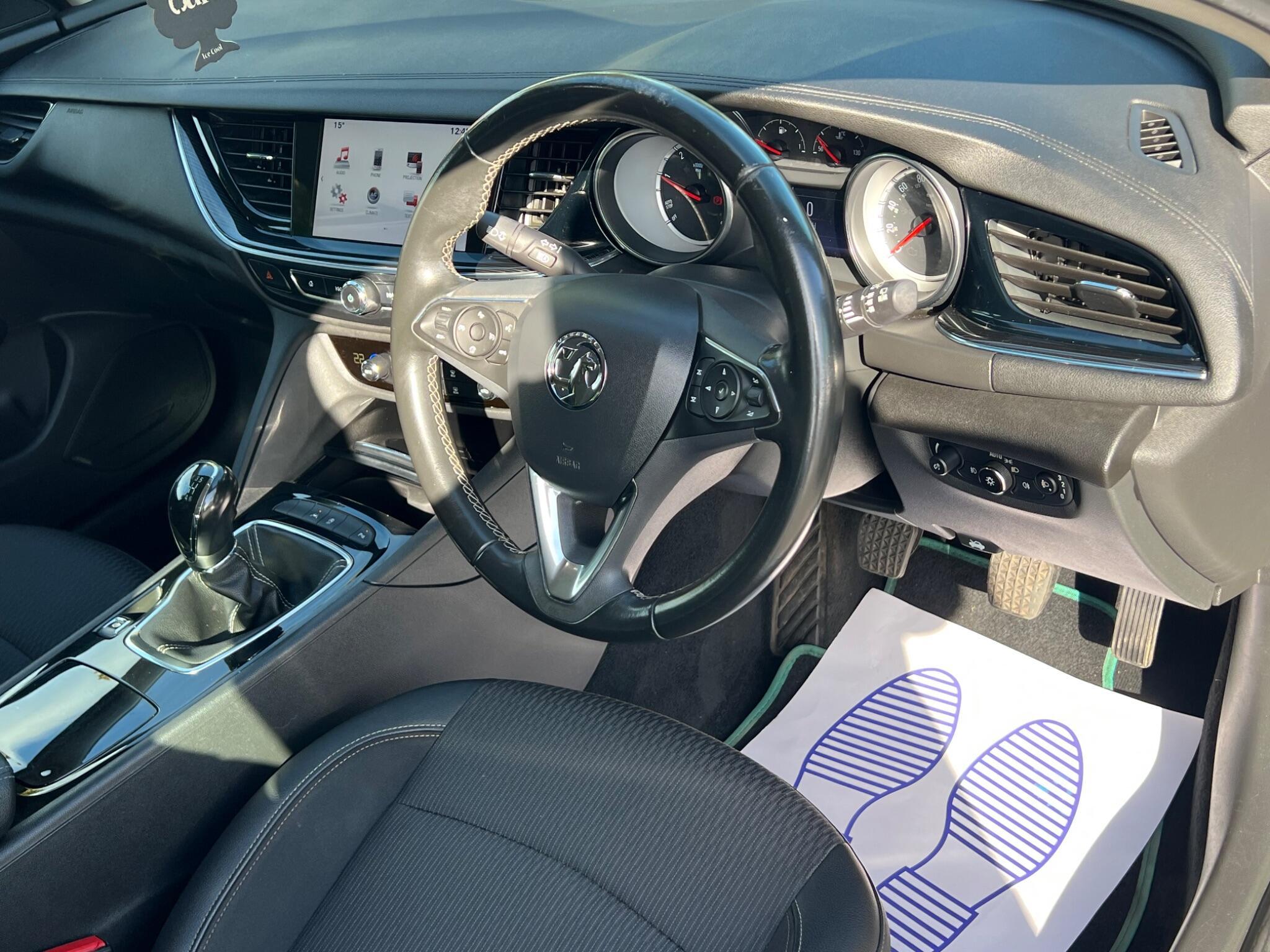 Vauxhall Insignia - Image 14