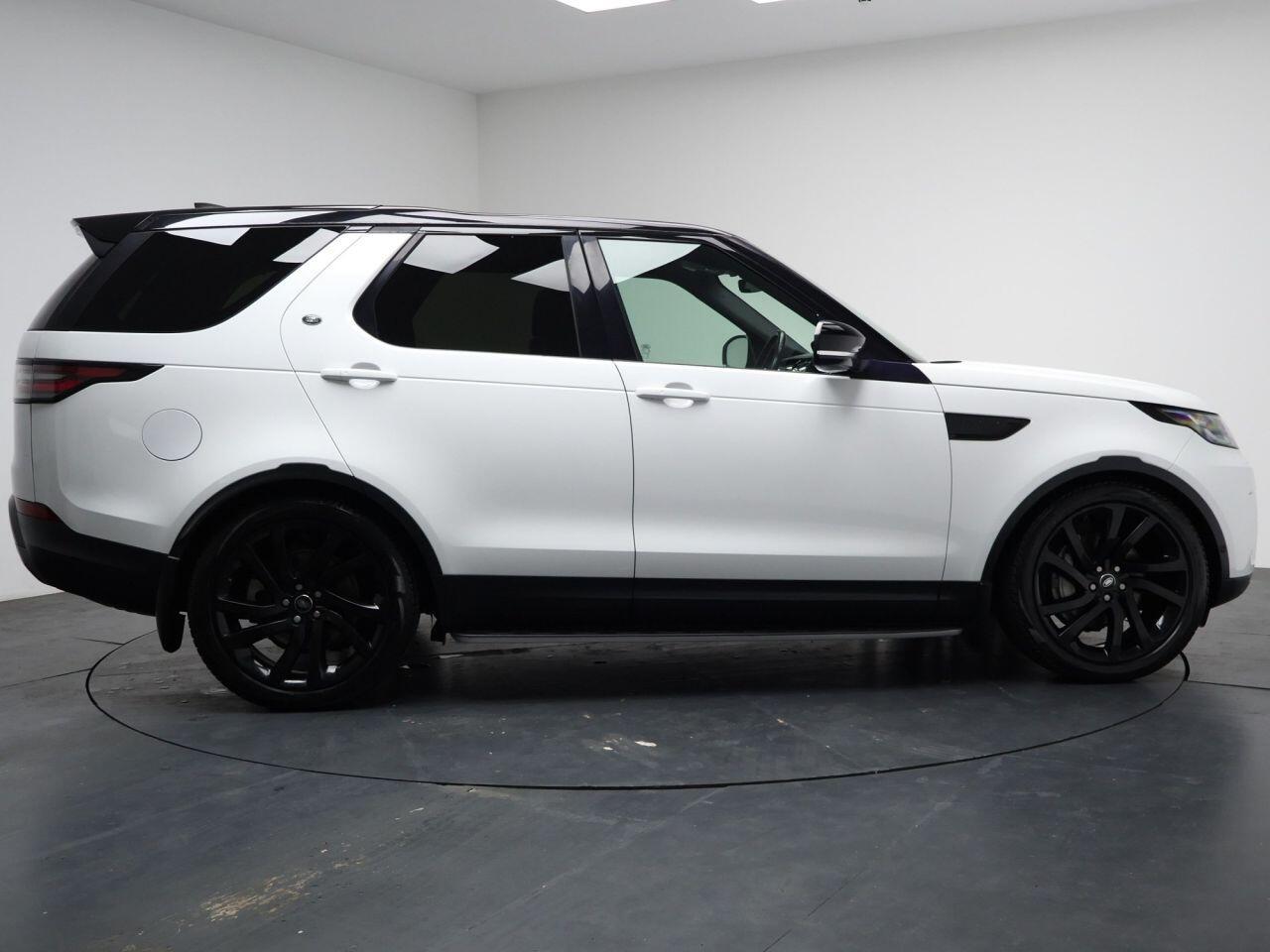 Land Rover Discovery - Image 14
