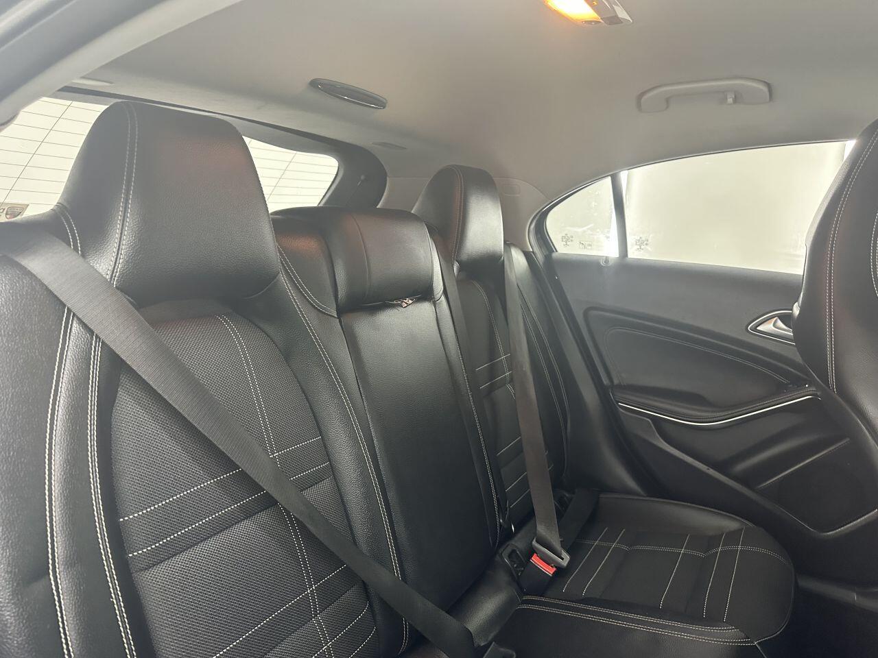 Mercedes-benz A-CLASS - Image 13