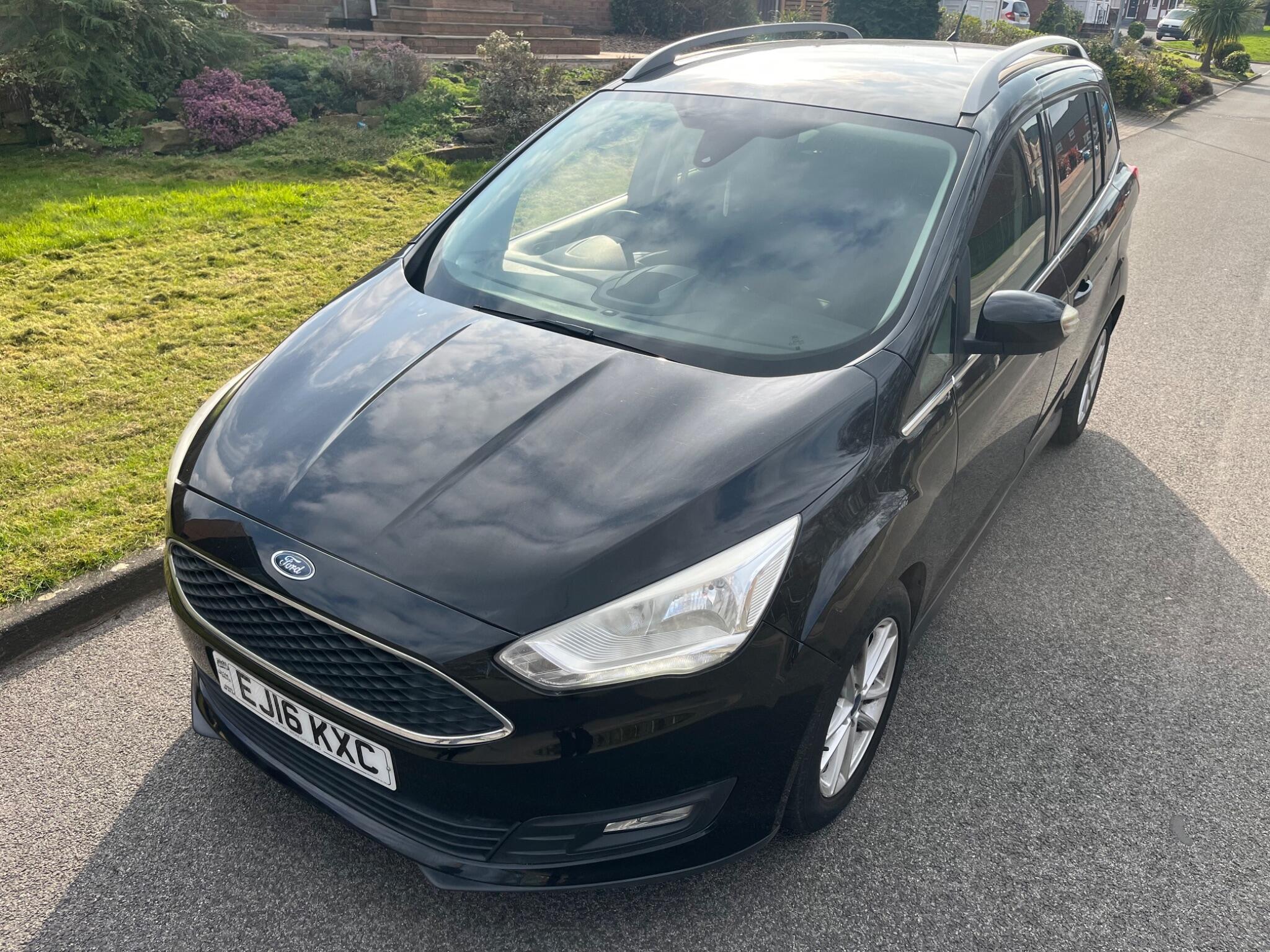 Ford Grand C-MAX - Image 10