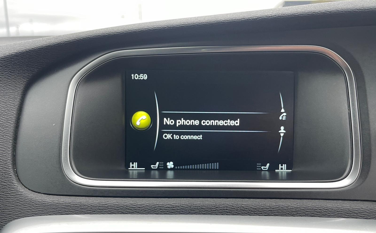 Volvo V40 - Image 36