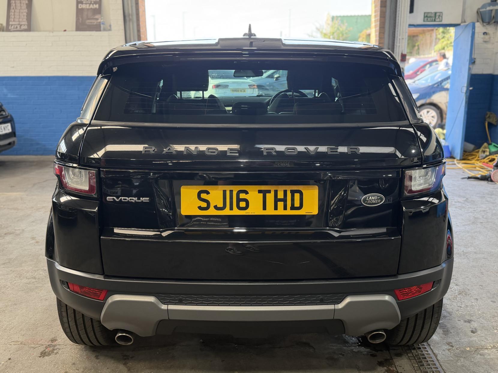 Land Rover Range Rover Evoque - Image 4