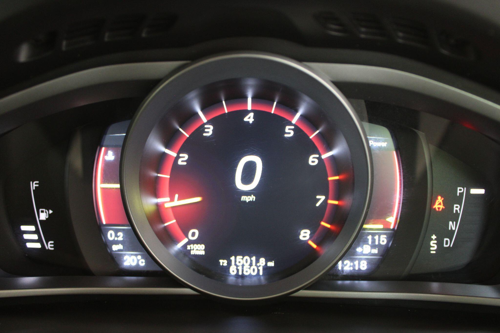 Volvo V40 - Image 47