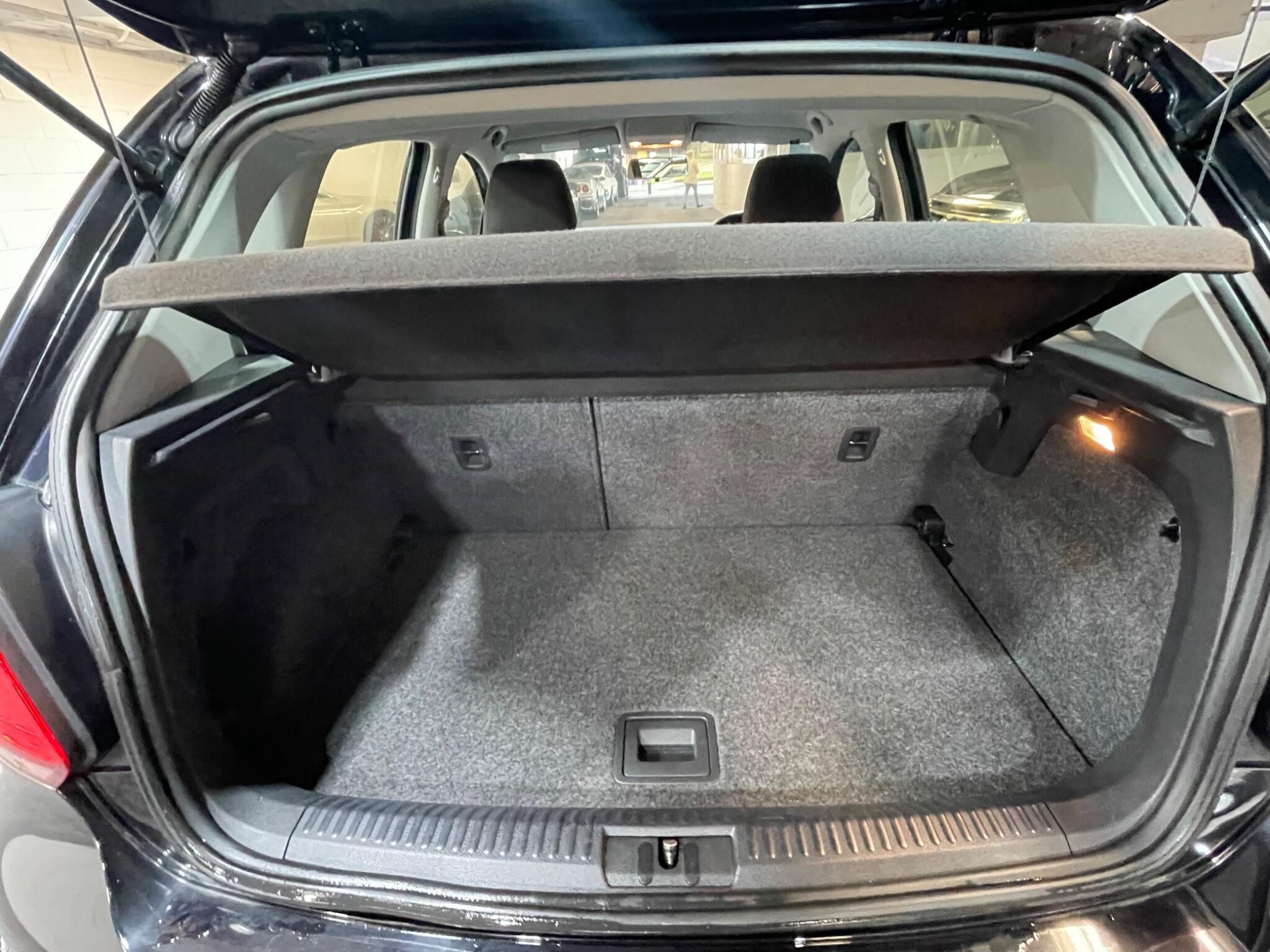 Volkswagen Polo - Image 13