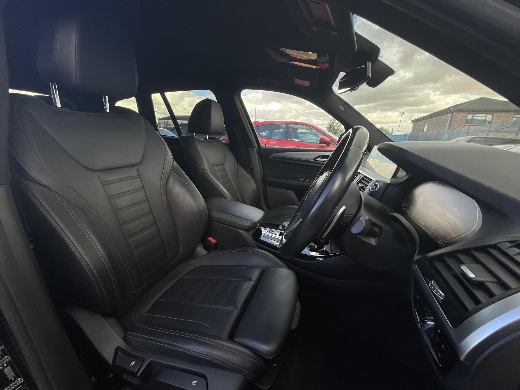 BMW X3 - Image 8