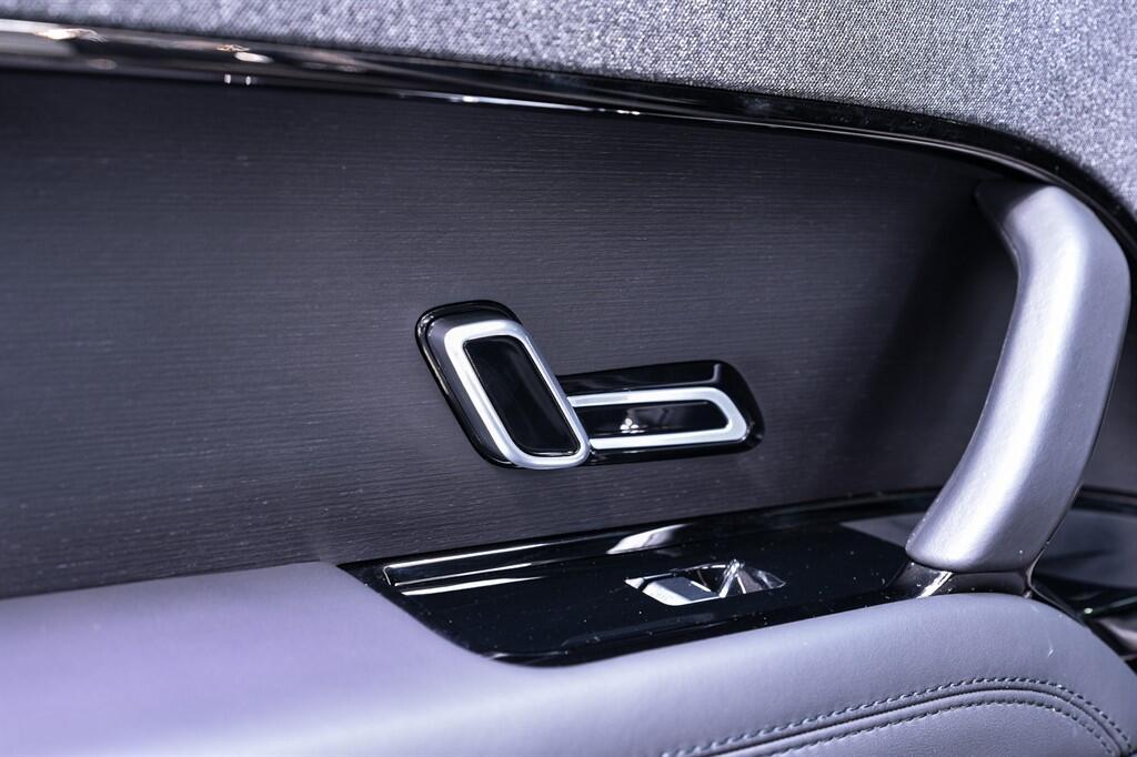 Land Rover RANGE ROVER SPORT - Image 16