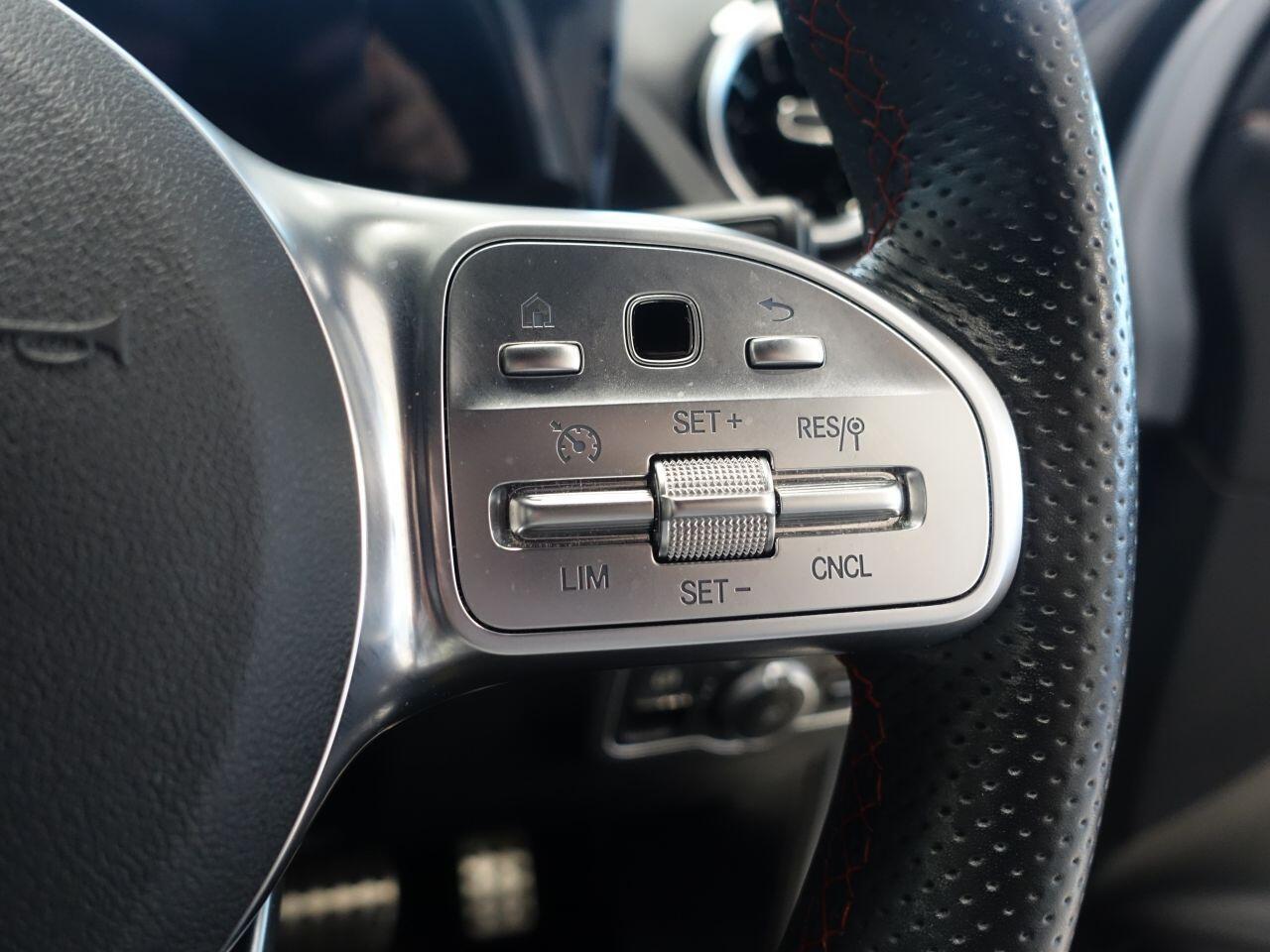 Mercedes-benz GLA - Image 16