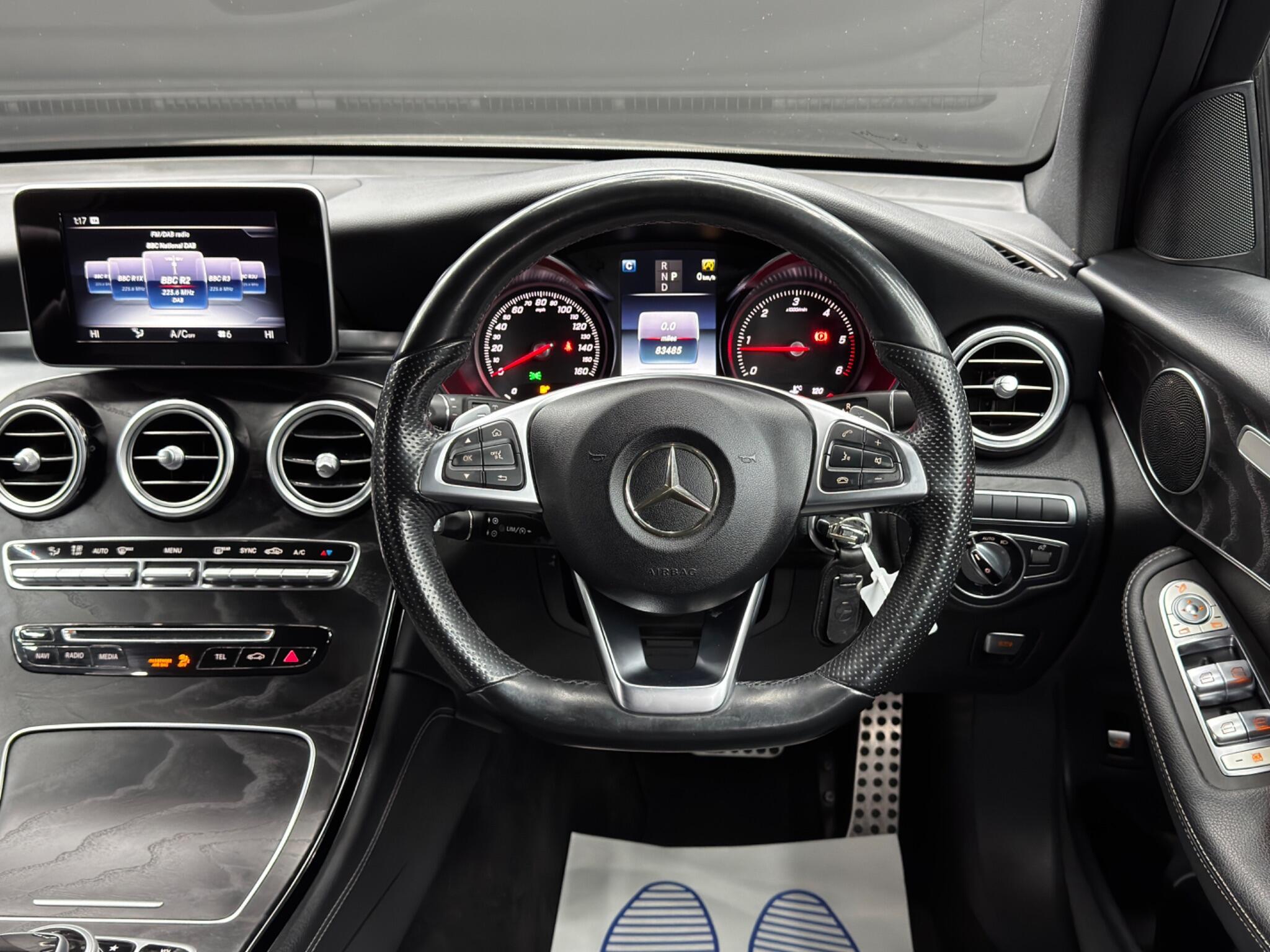 Mercedes GLC - Image 18