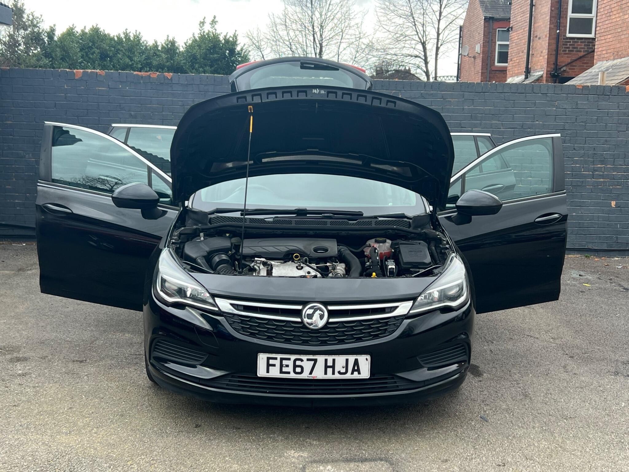 Vauxhall Astra - Image 14