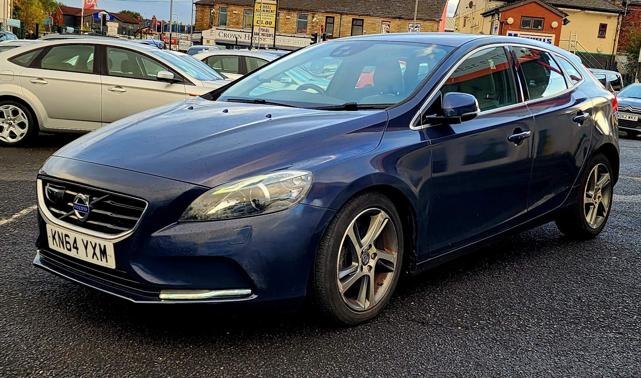 Volvo V40 - Image 7