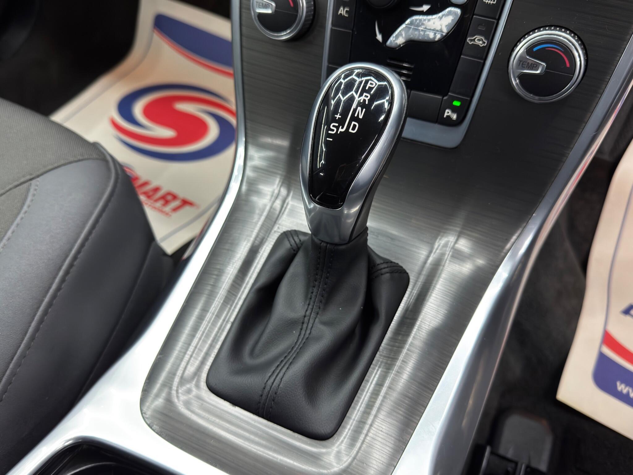 Volvo V70 - Image 25