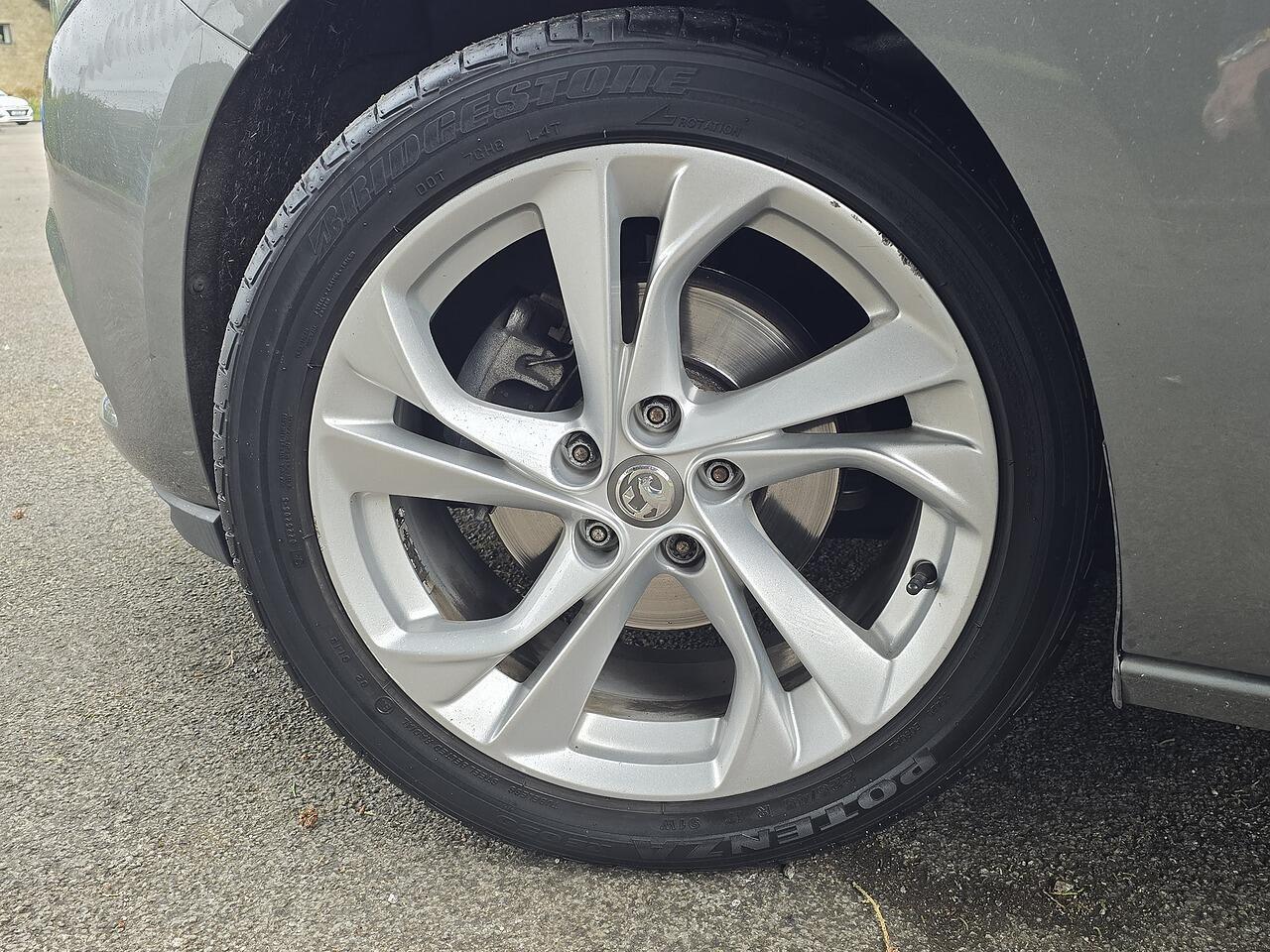 Vauxhall Astra - Image 10