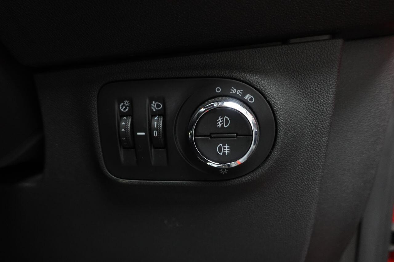 Vauxhall Corsa - Image 38