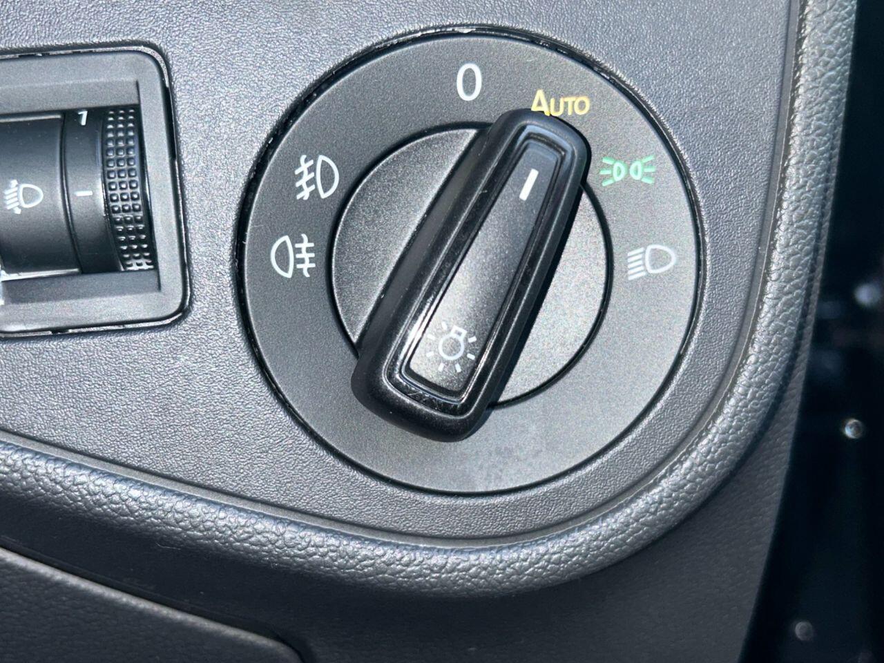 Nissan Micra - Image 6